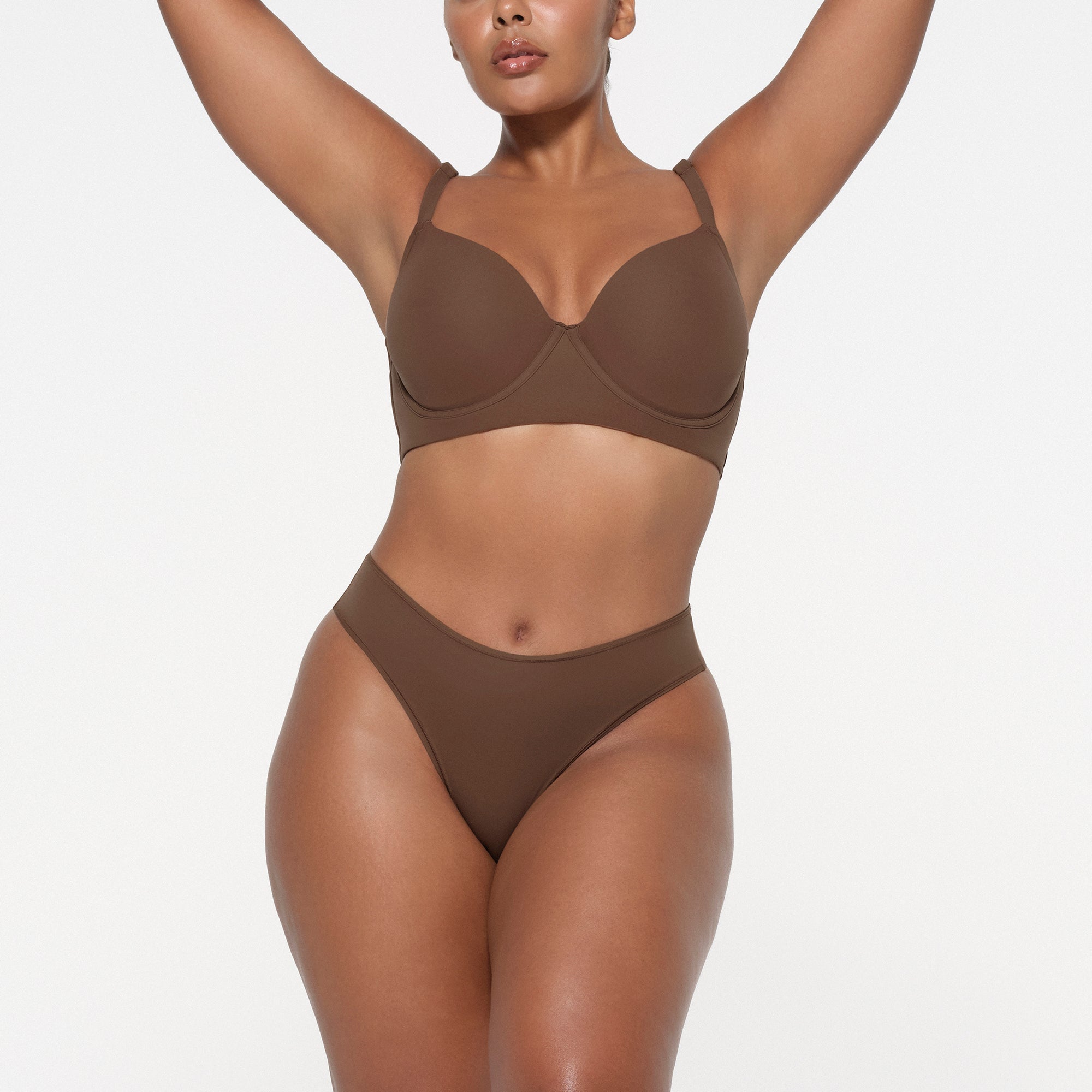 Fits Everybody Back Smoothing Full Coverage Bra — Part 1