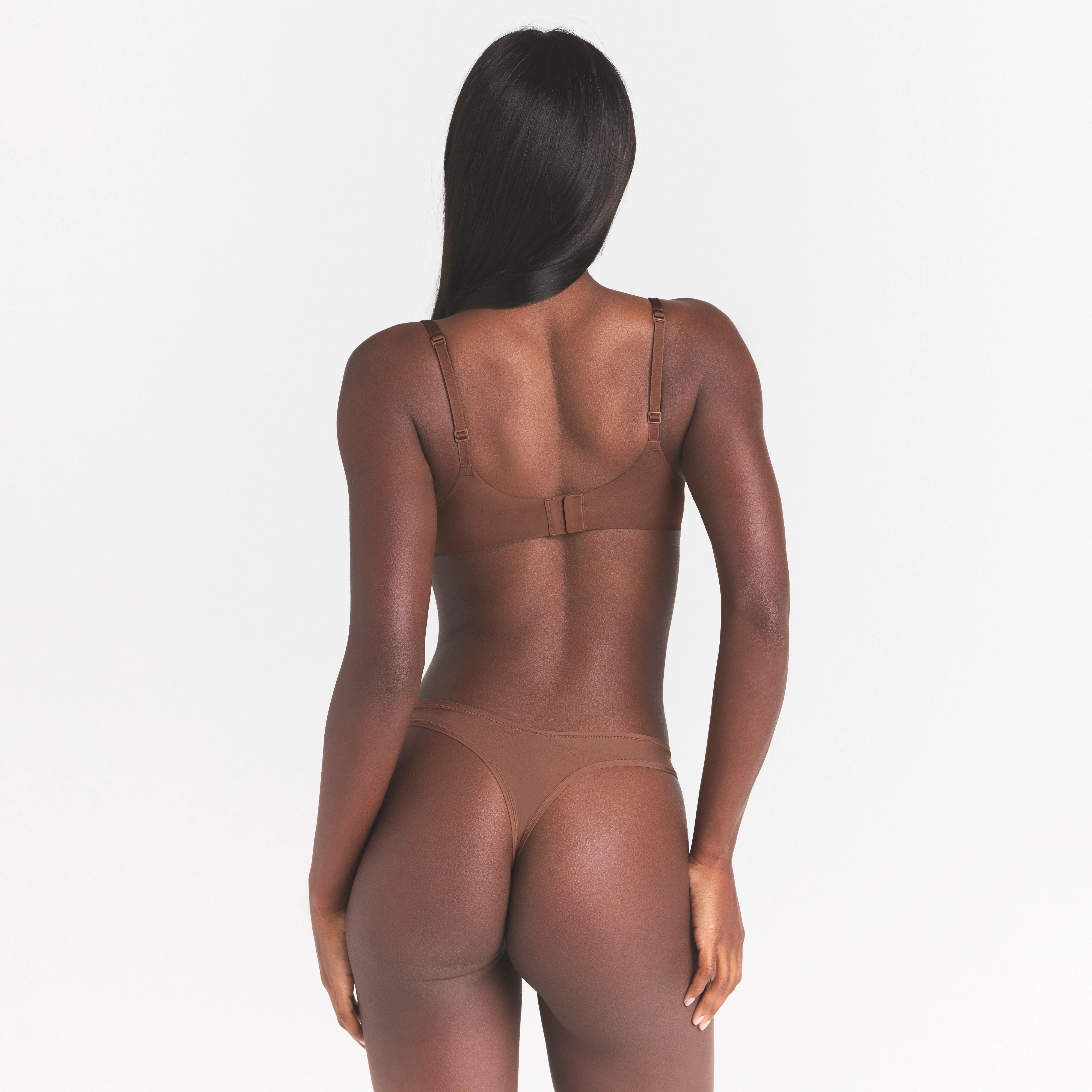 Skims Ultimate Teardrop T-shirt Bra — Part 2