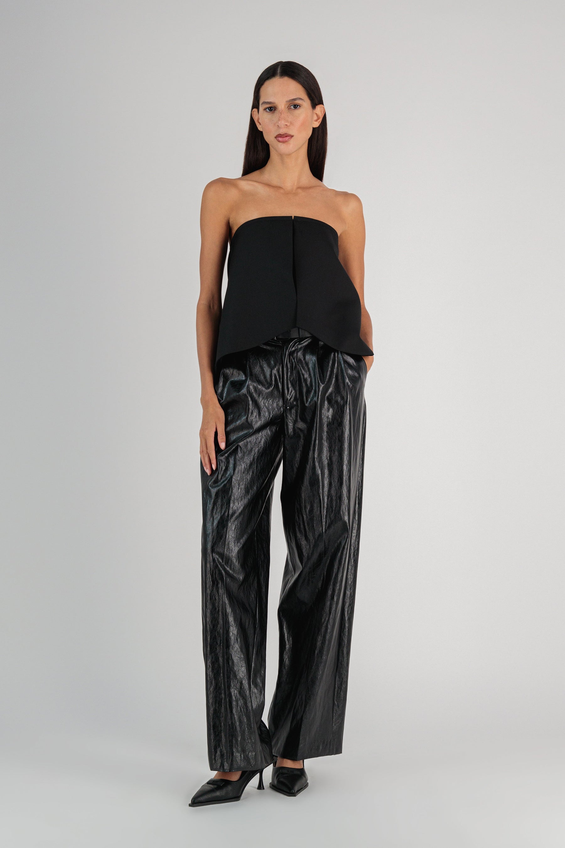 CARA STRAPLESS TOP