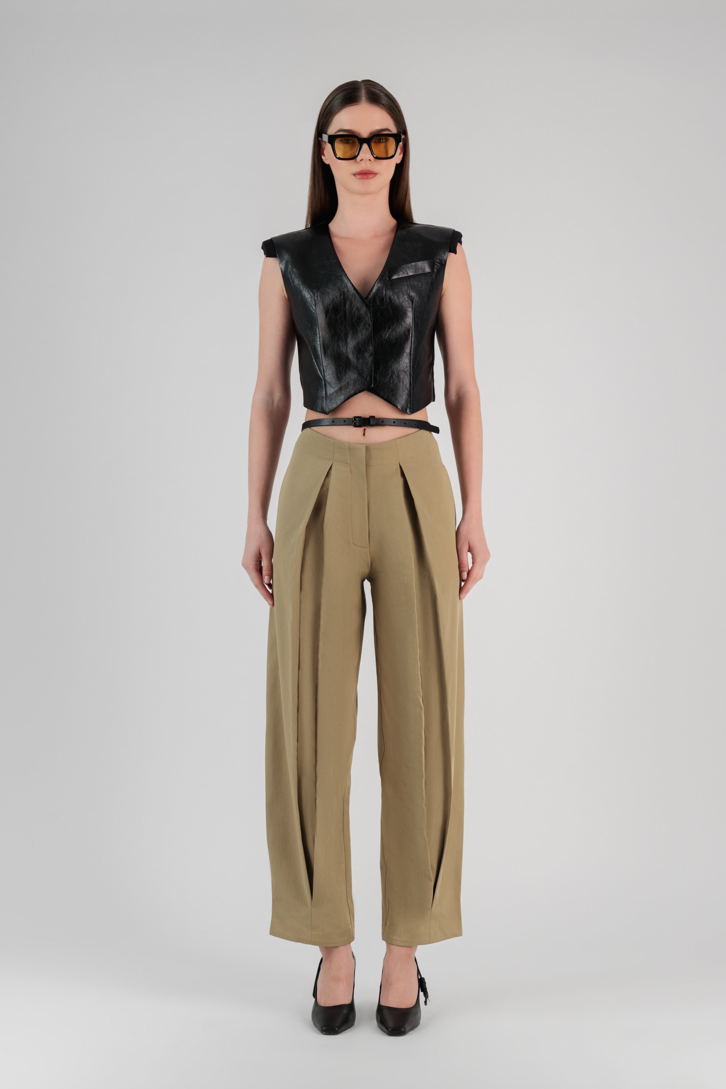 VEGAN LEATHER CROP VEST W/ SHOULDER PADS