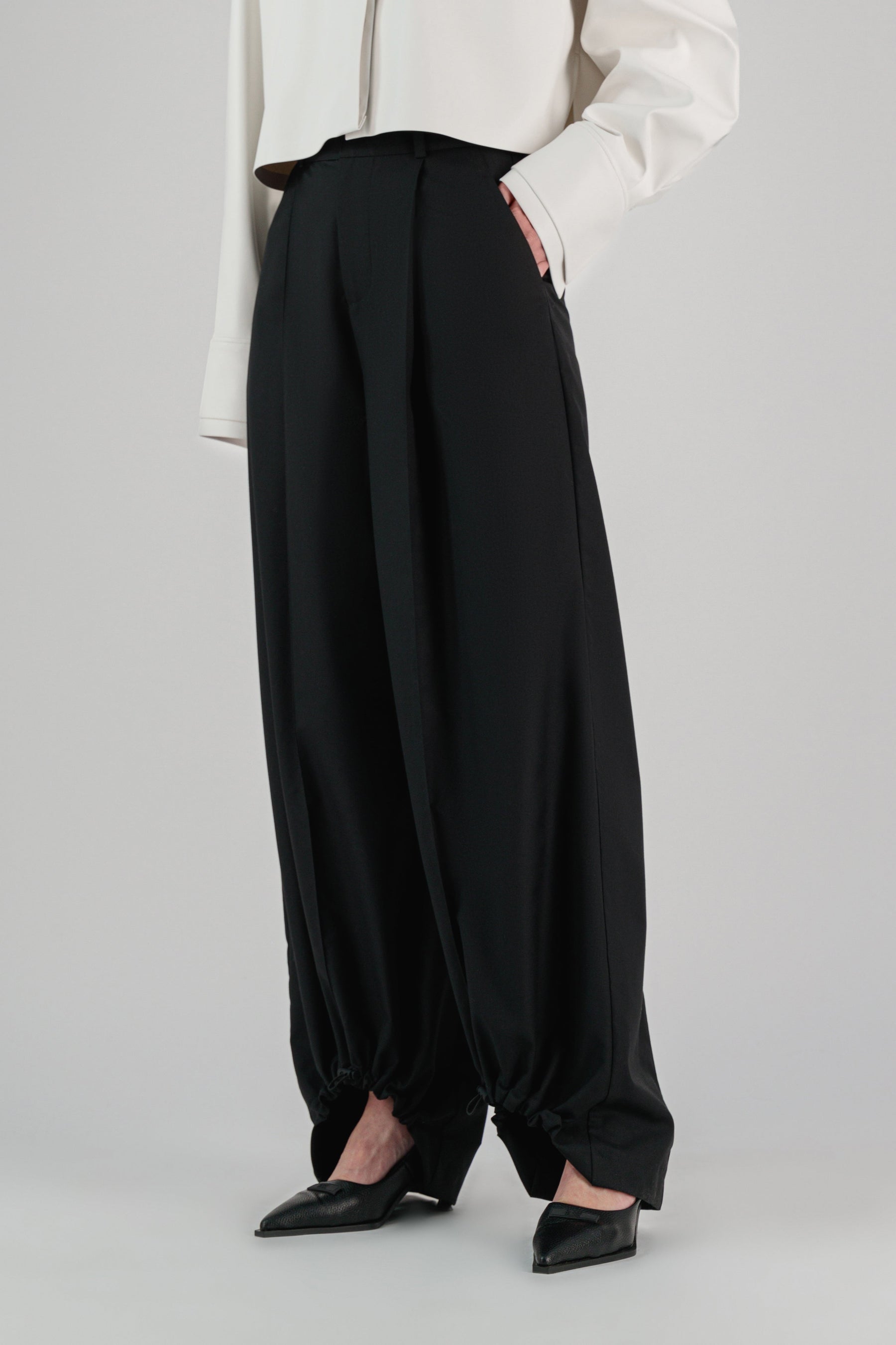 DRAWSTRING HEM PANTS