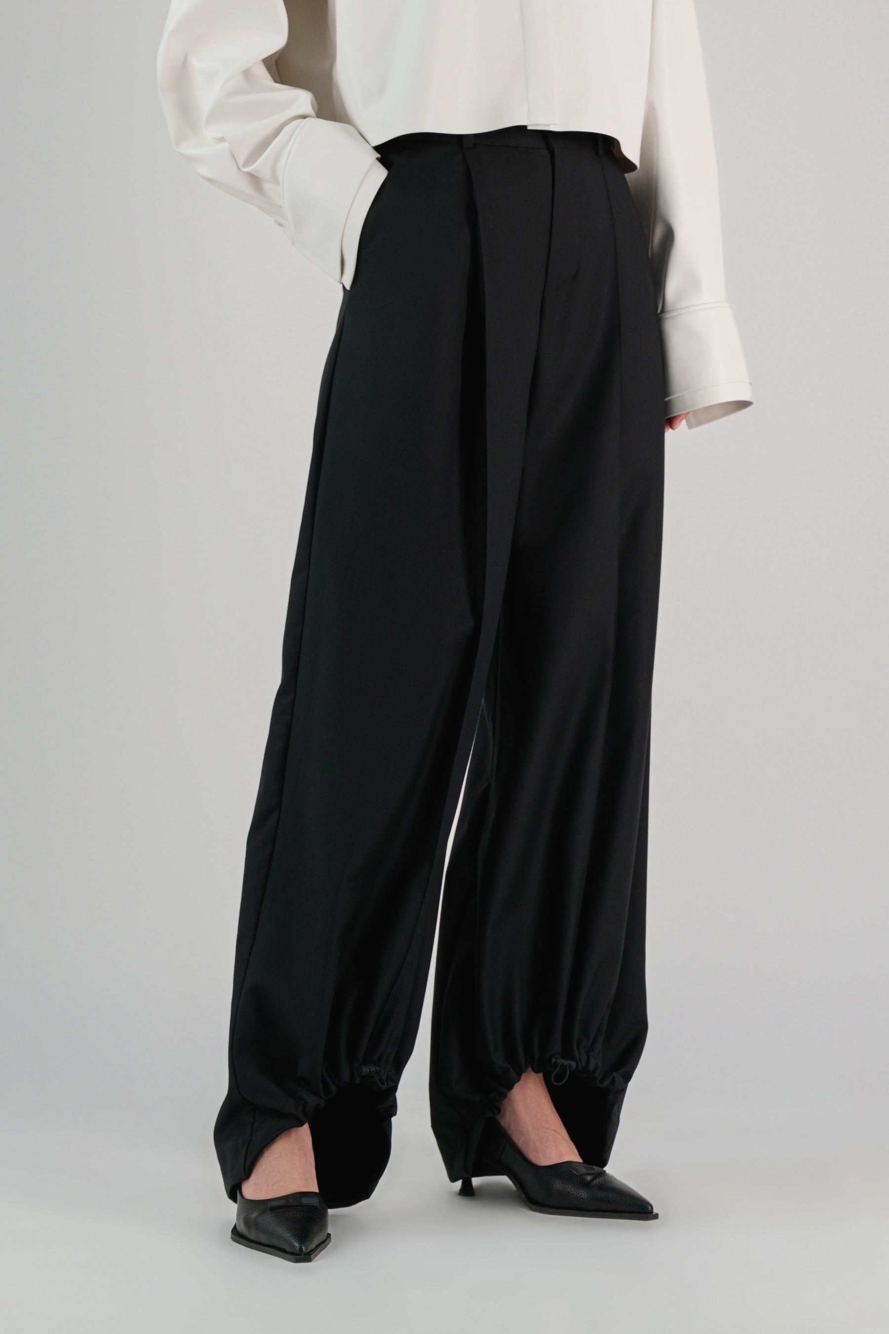 DRAWSTRING HEM PANTS