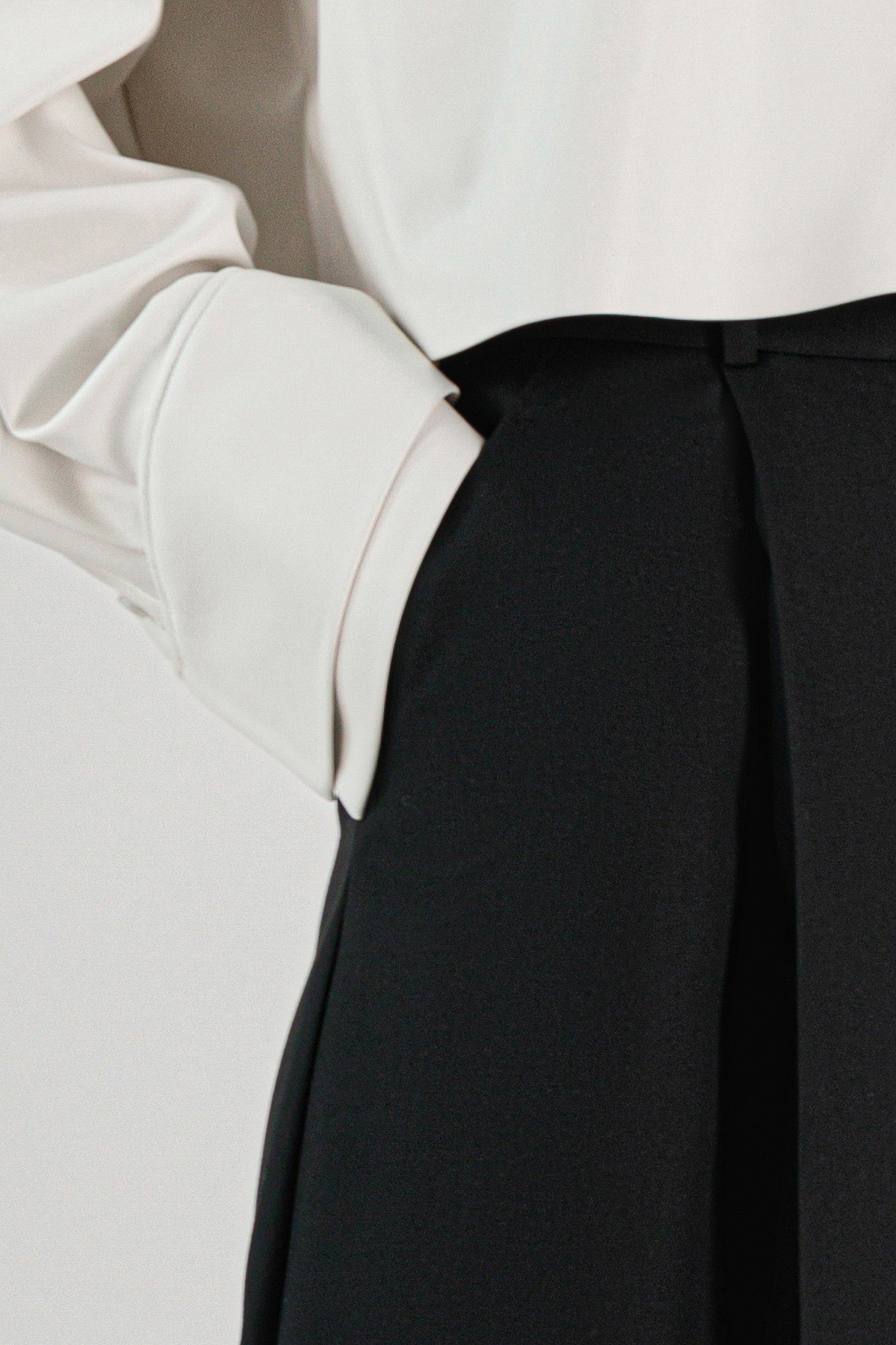 DRAWSTRING HEM PANTS