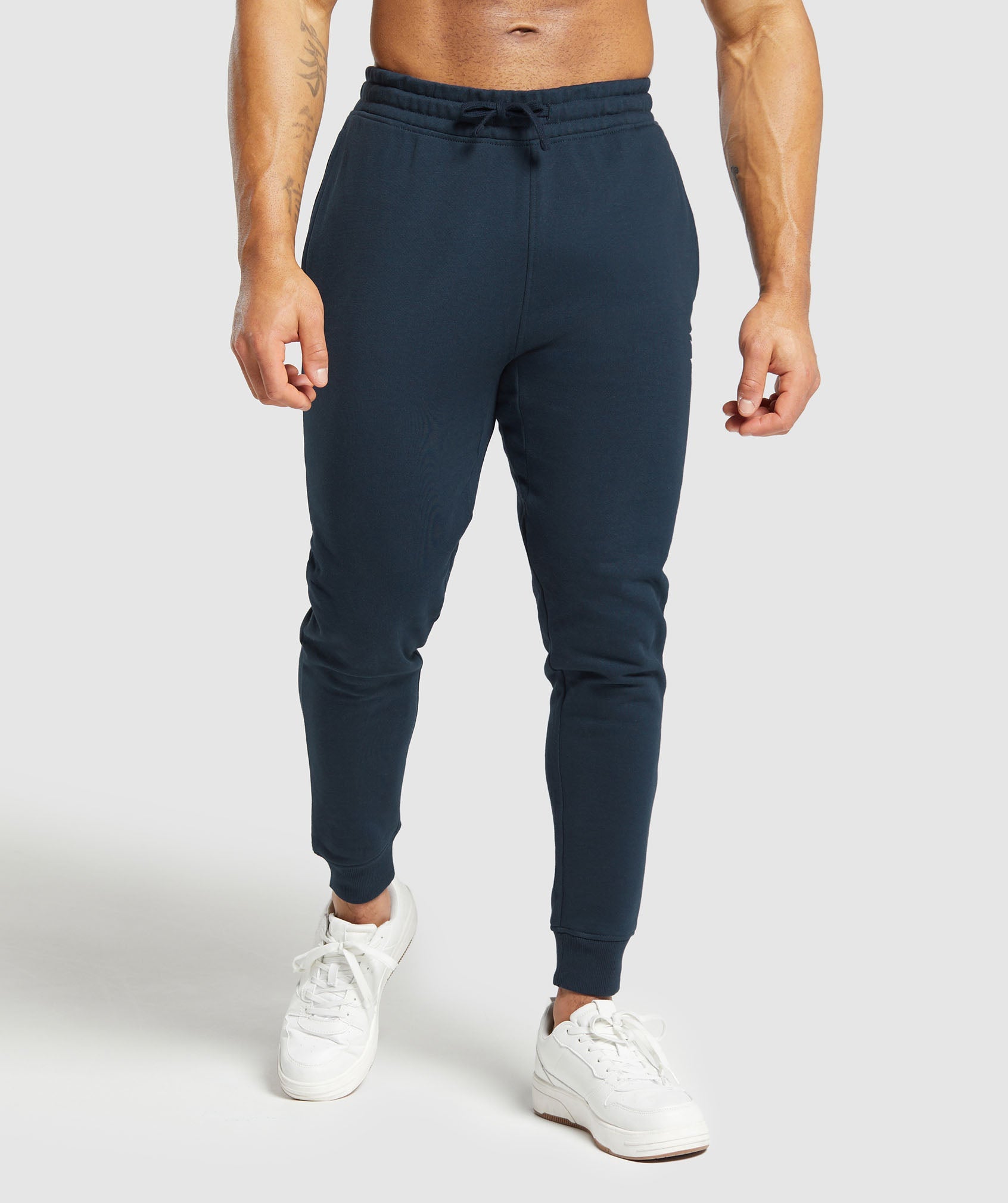 Crest Joggers 225