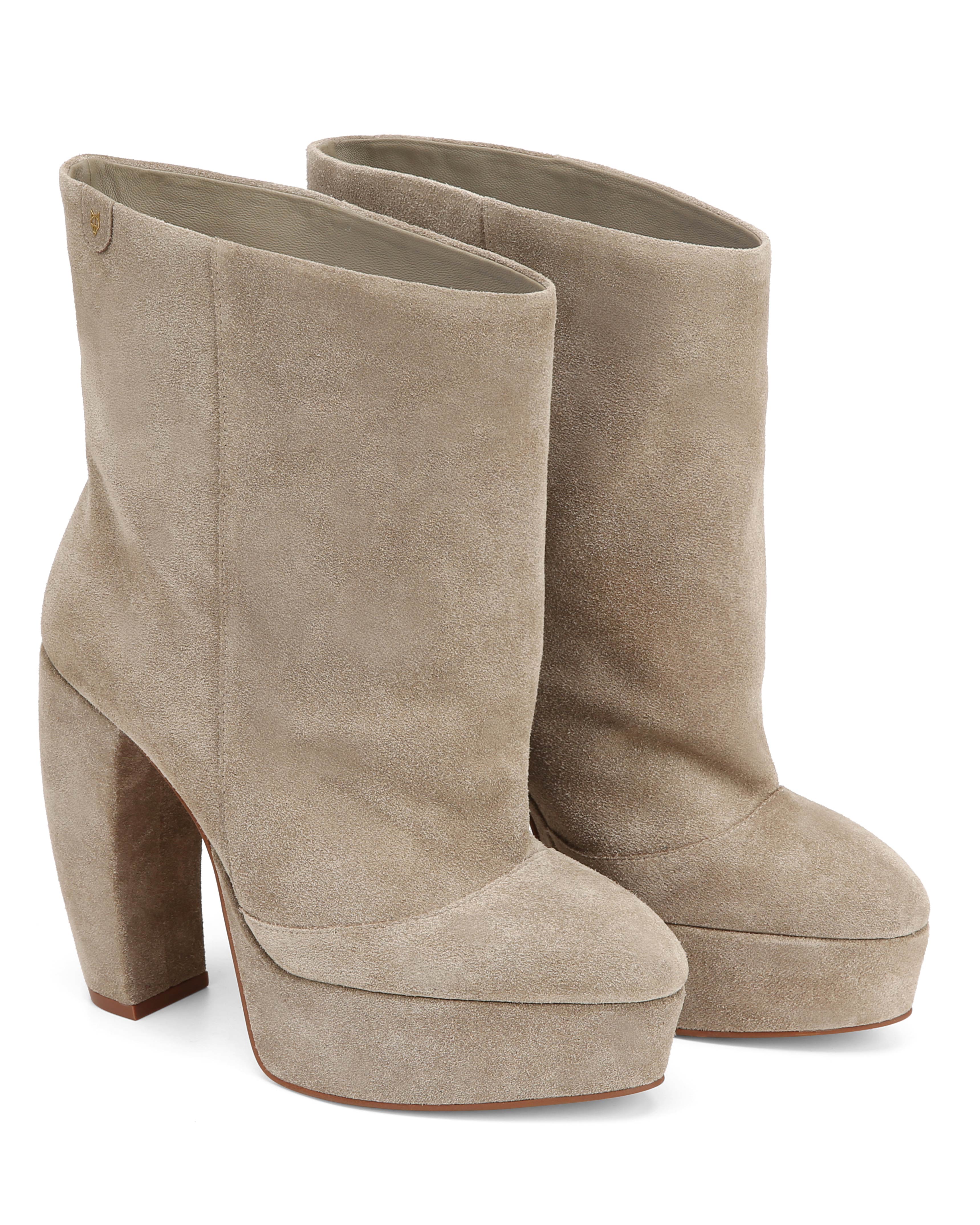 Dancer Stone Suede