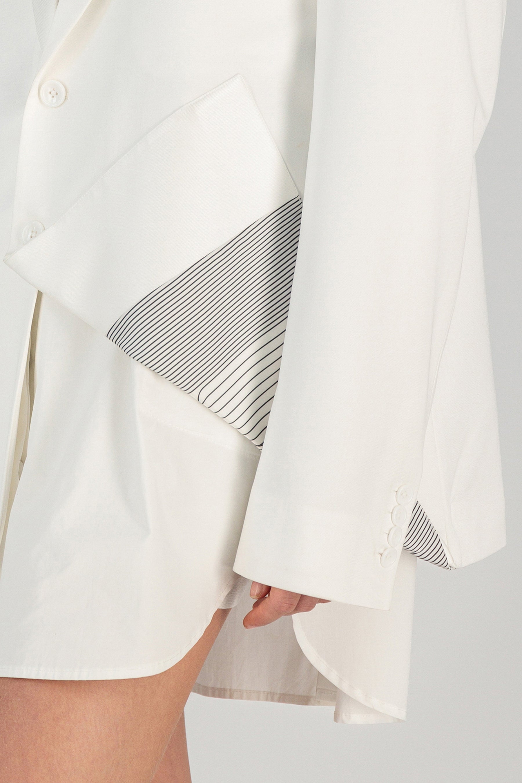 FOLD OVER SILK BLAZER