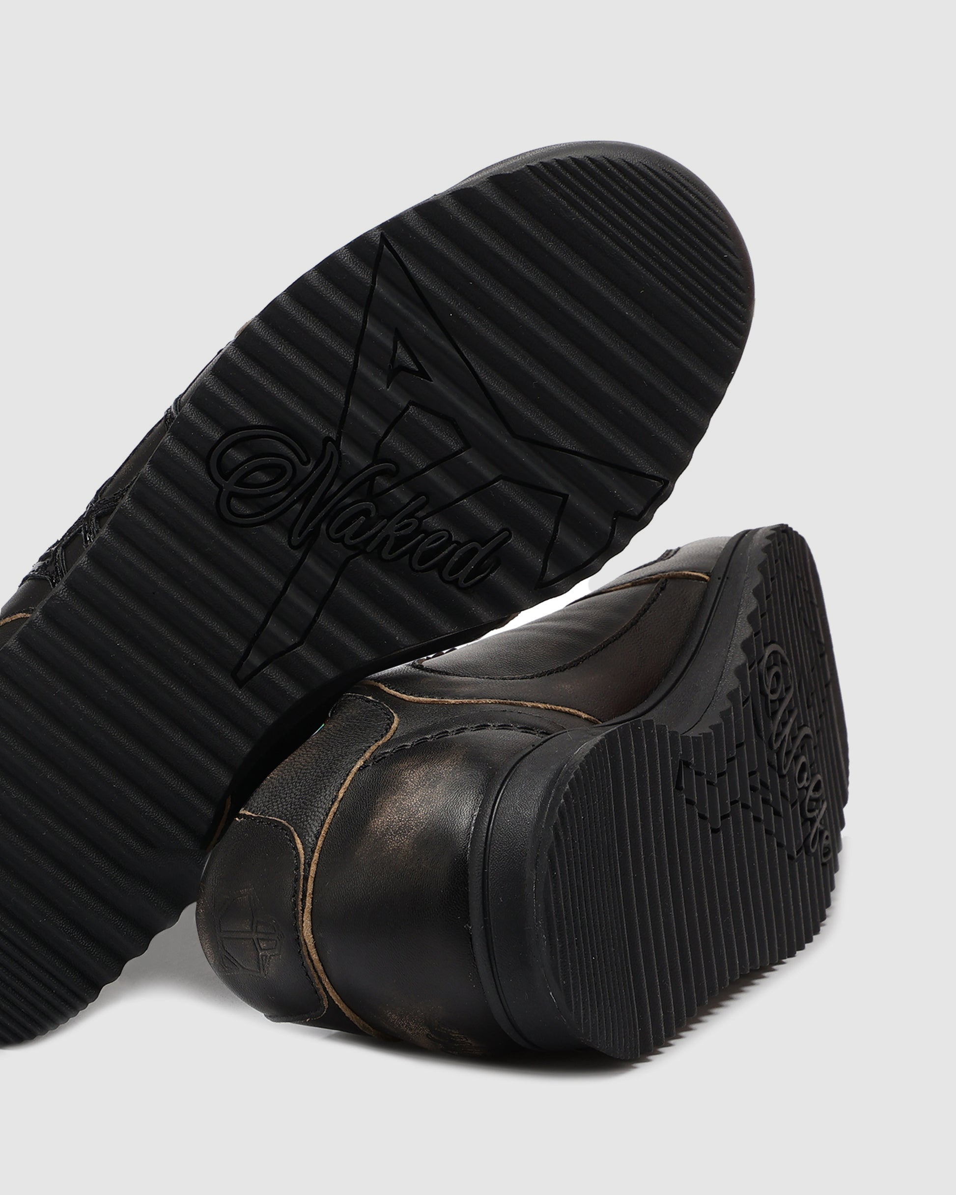 Exposuree Black Rub Off Alcohol Leather