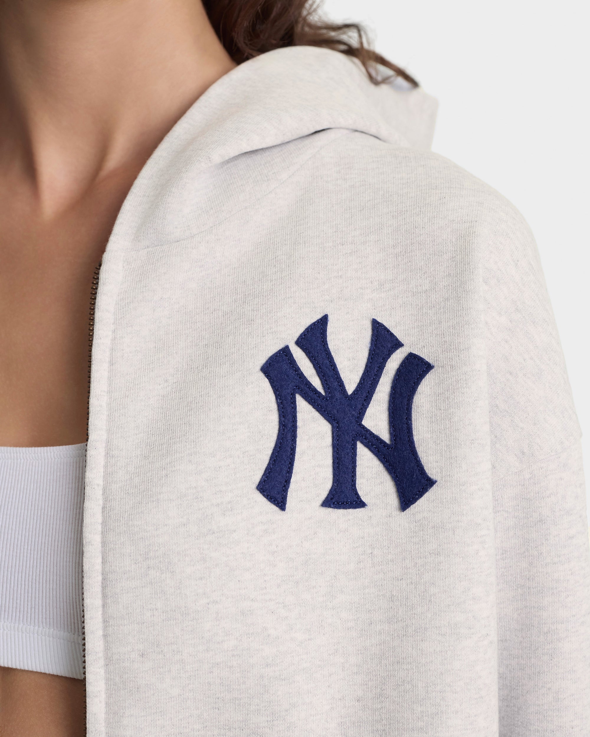 Heritage Yankees Serif Zip Hoodie - Heather Gray/Navy