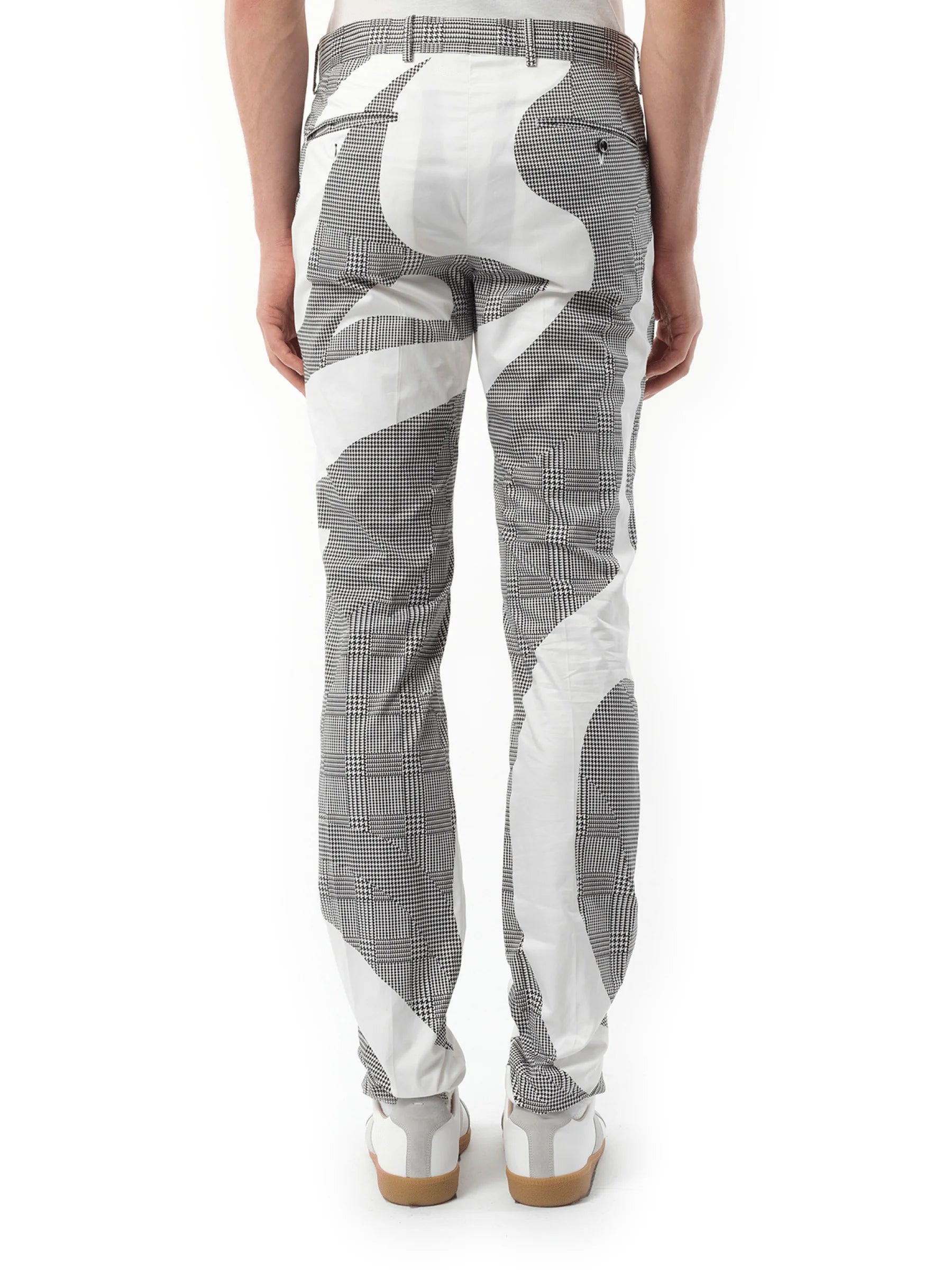 Pants in White/Black