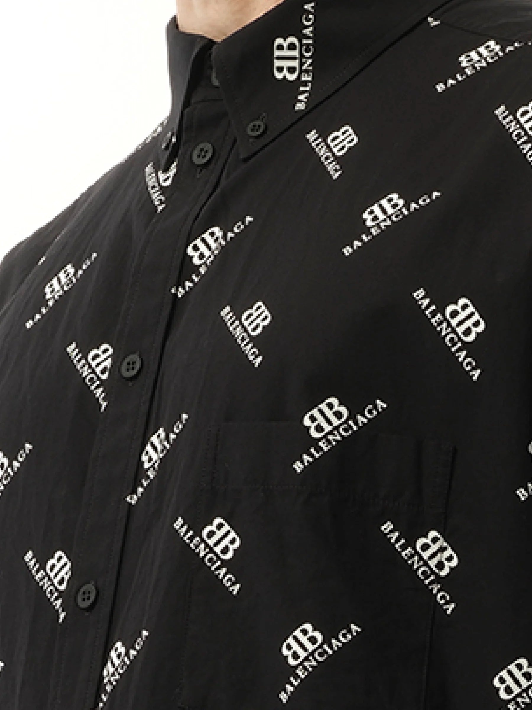 Monogram S/S Large Fit Shirt in Black/White
