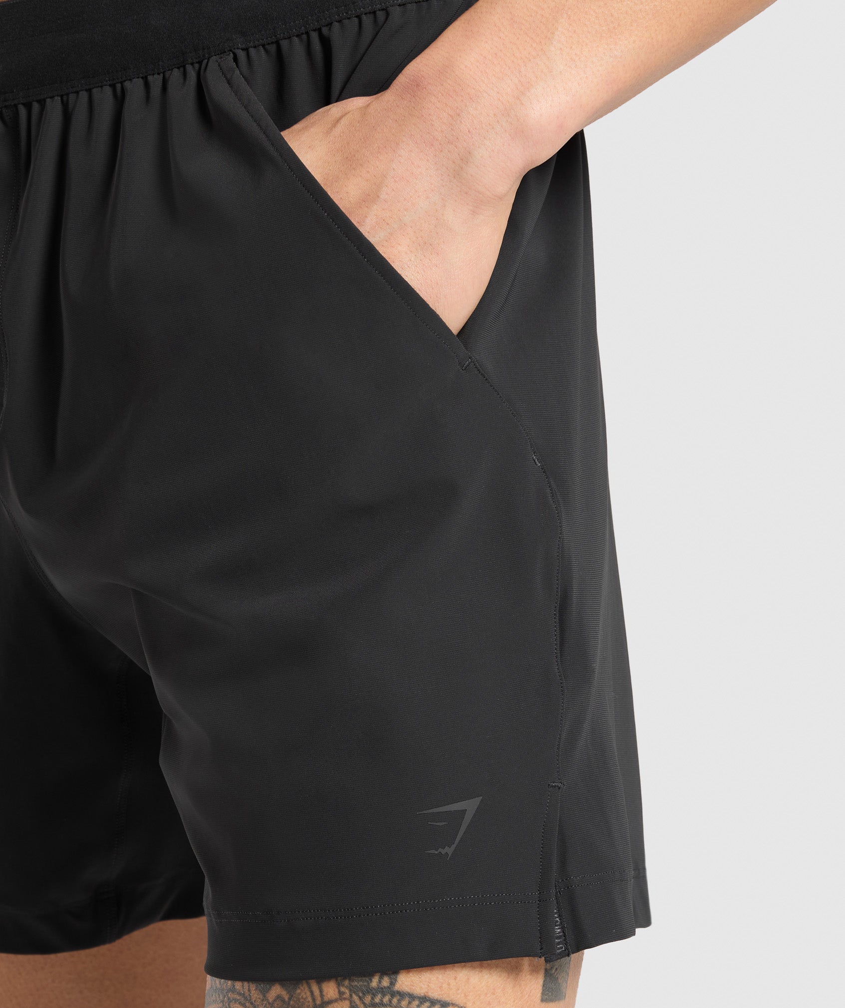 Gymshark Hybrid 6" Shorts - Black