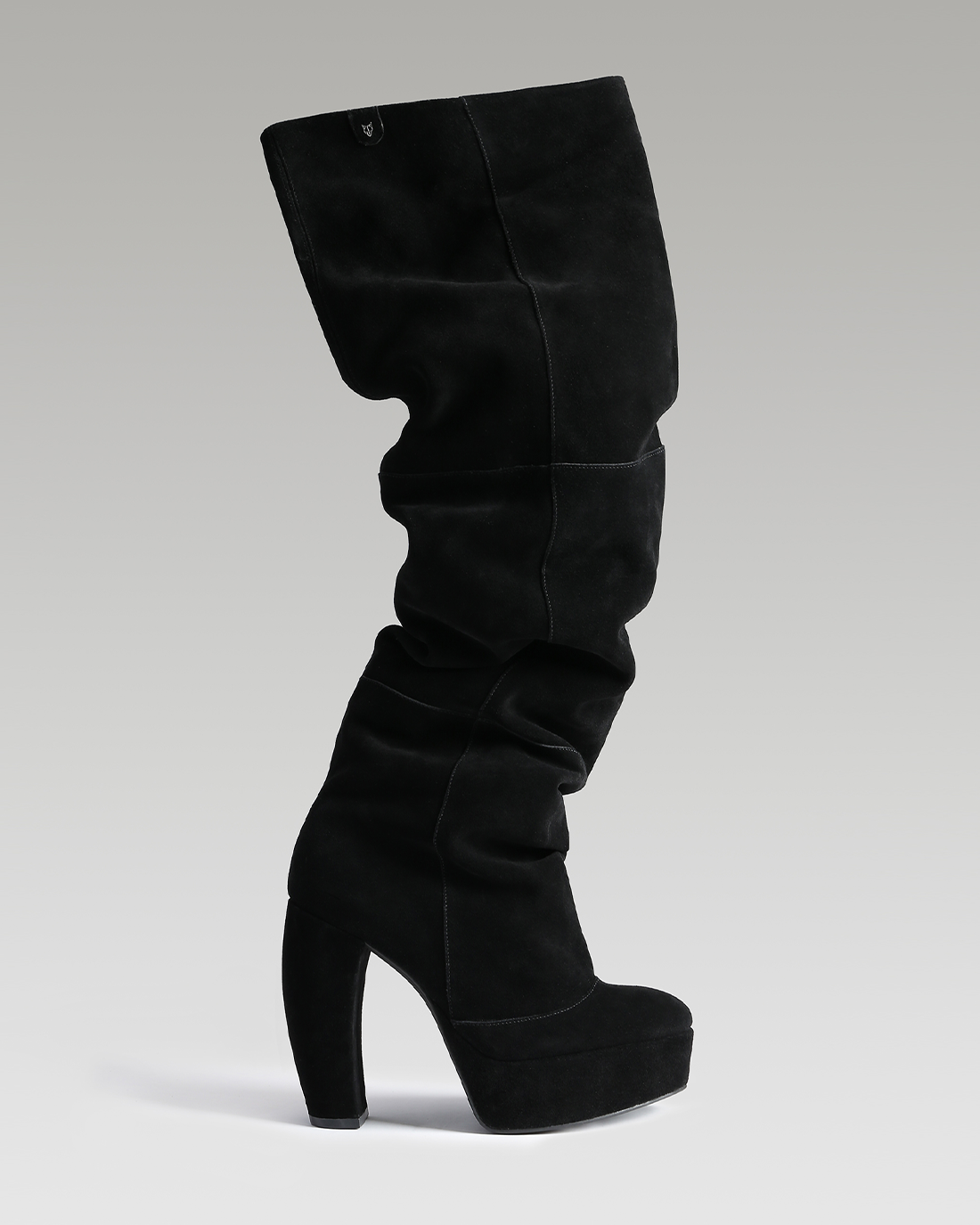 Dallas Black Suede