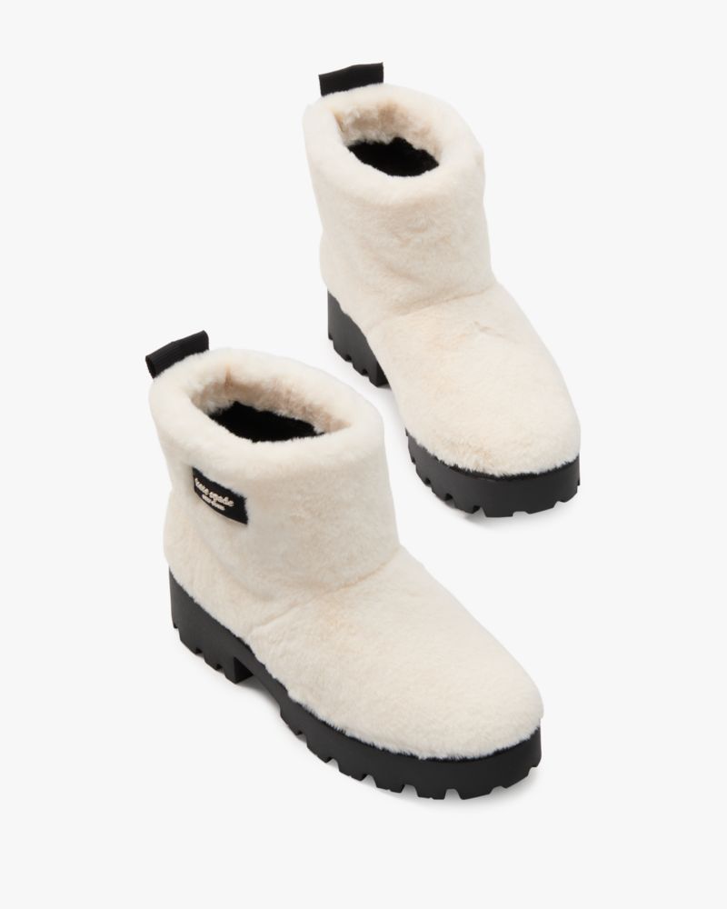 Puffed Faux Fur Pull-on Booties