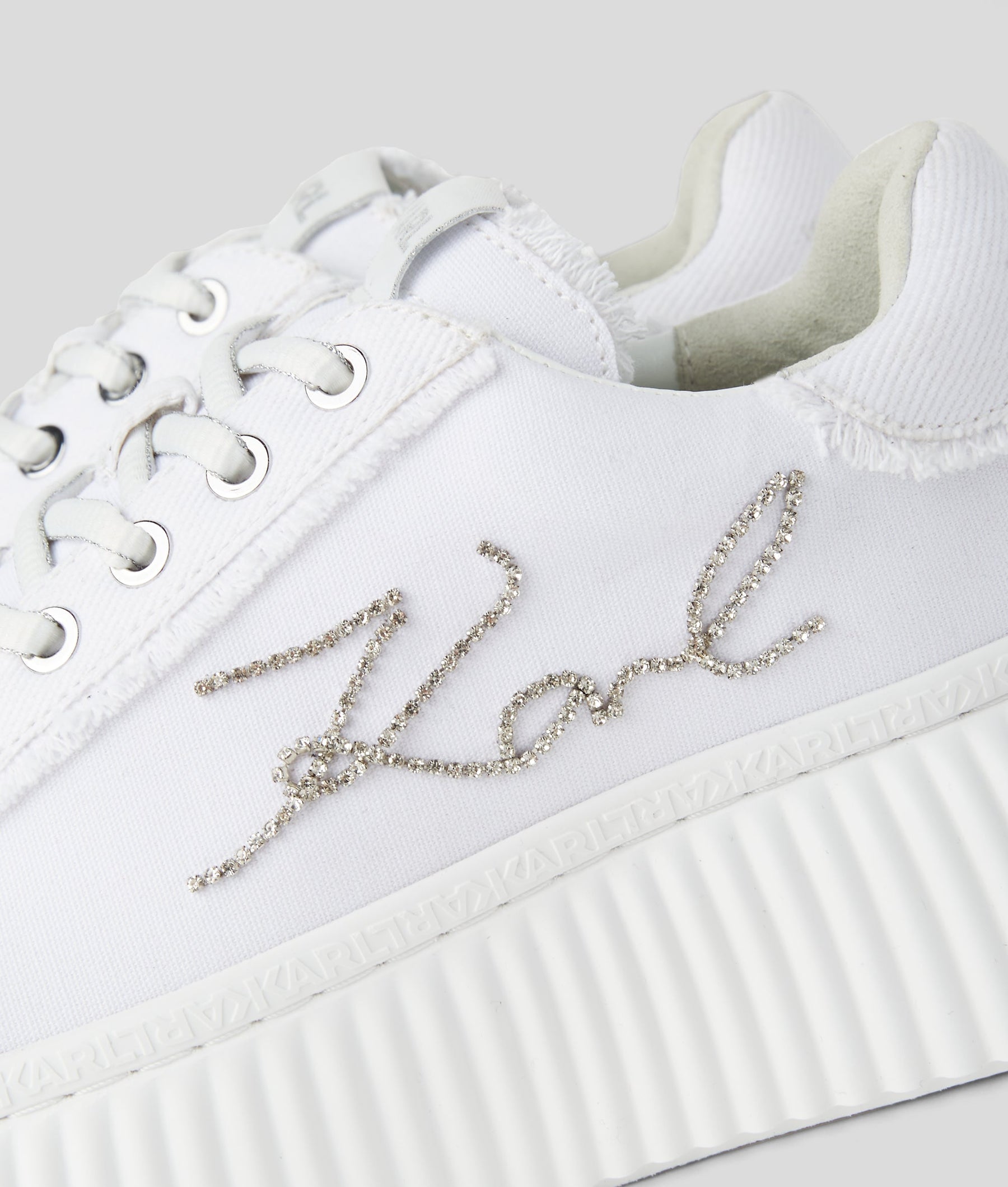 SIGNATURE KREEPER DENIM TRAINERS