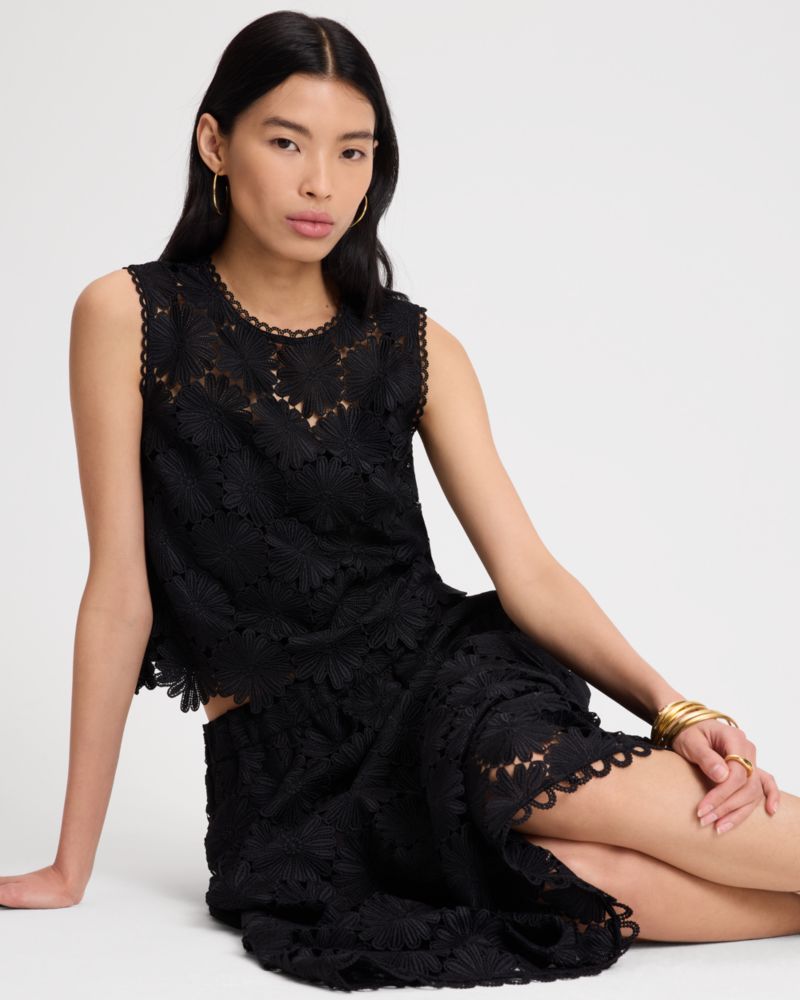 Daisy Lace Shell