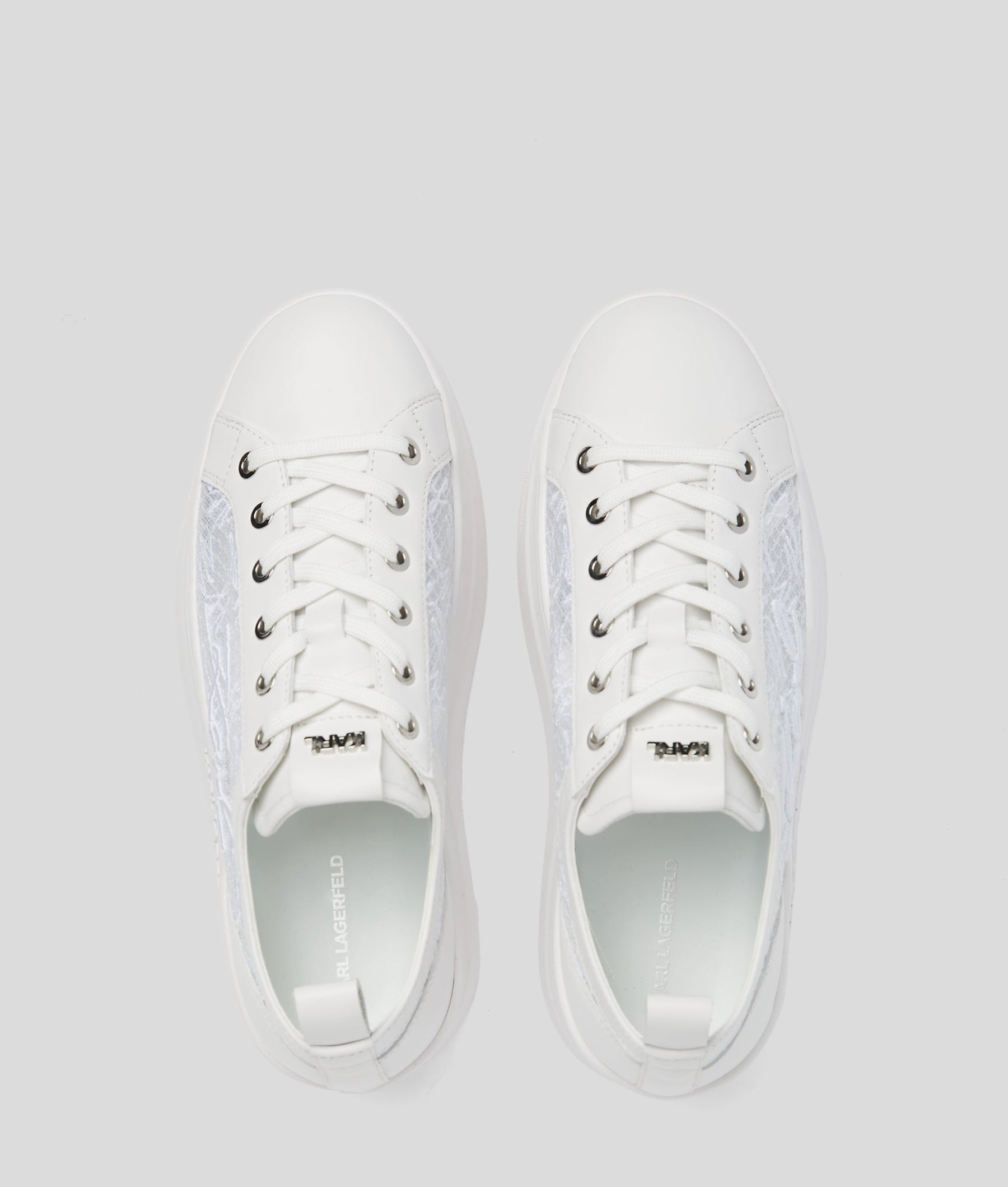 KOBE SIGNATURE TRAINERS