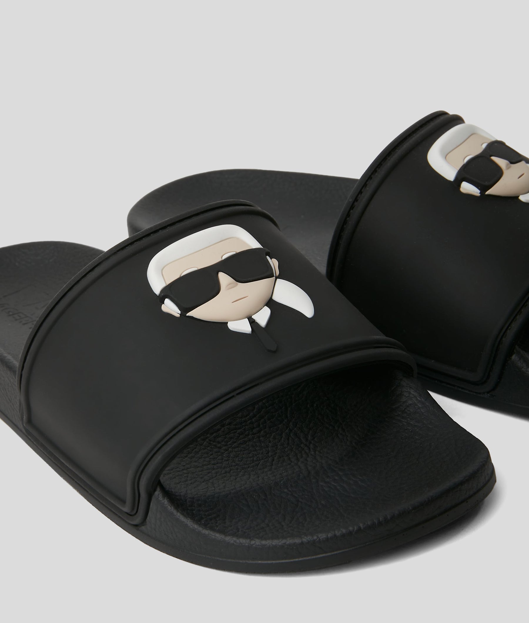 IKON NFT CONDO SLIPPERS