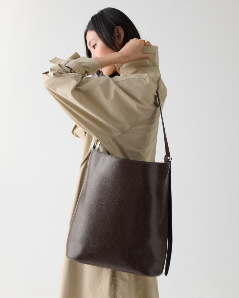 Halo Suede Large Bucket