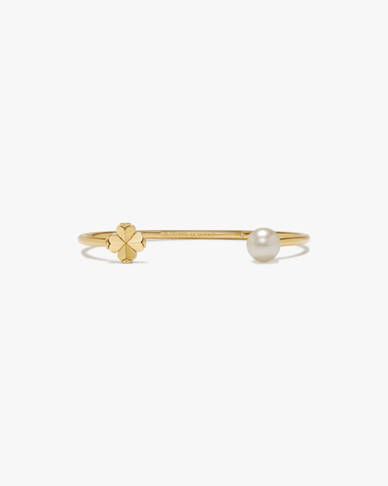 Spade Flower Pearl Cuff