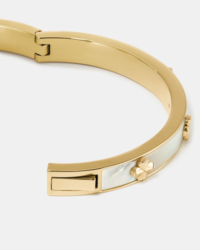 Spade Flower Hinged Bangle