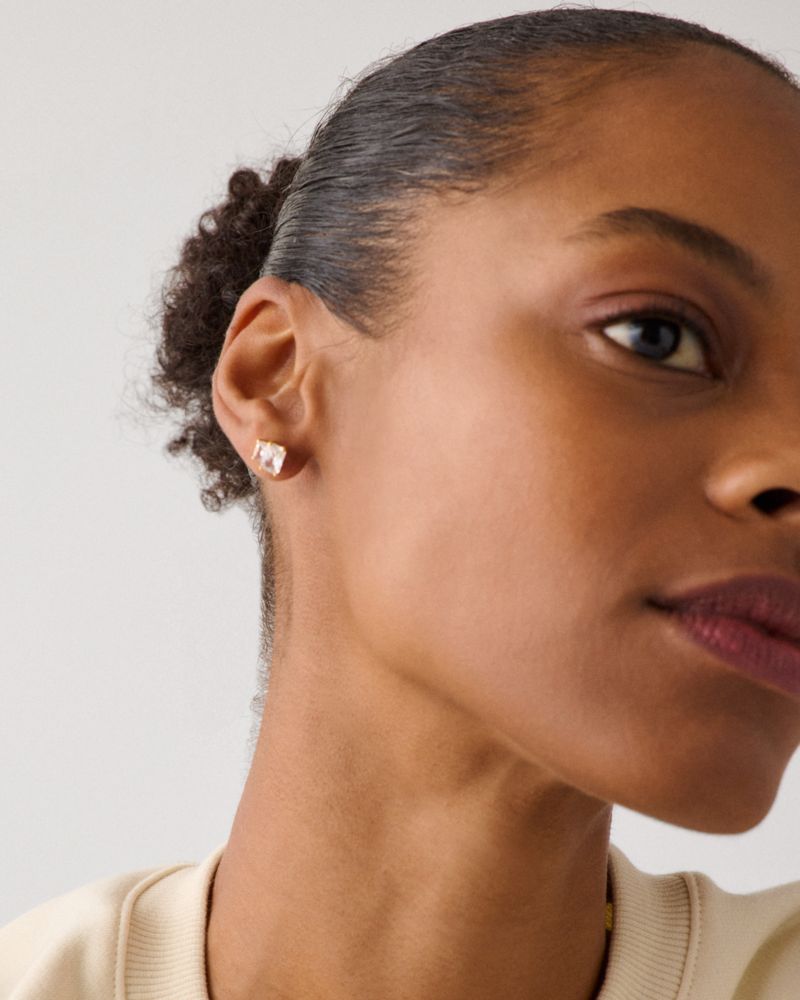 Glitz Studs