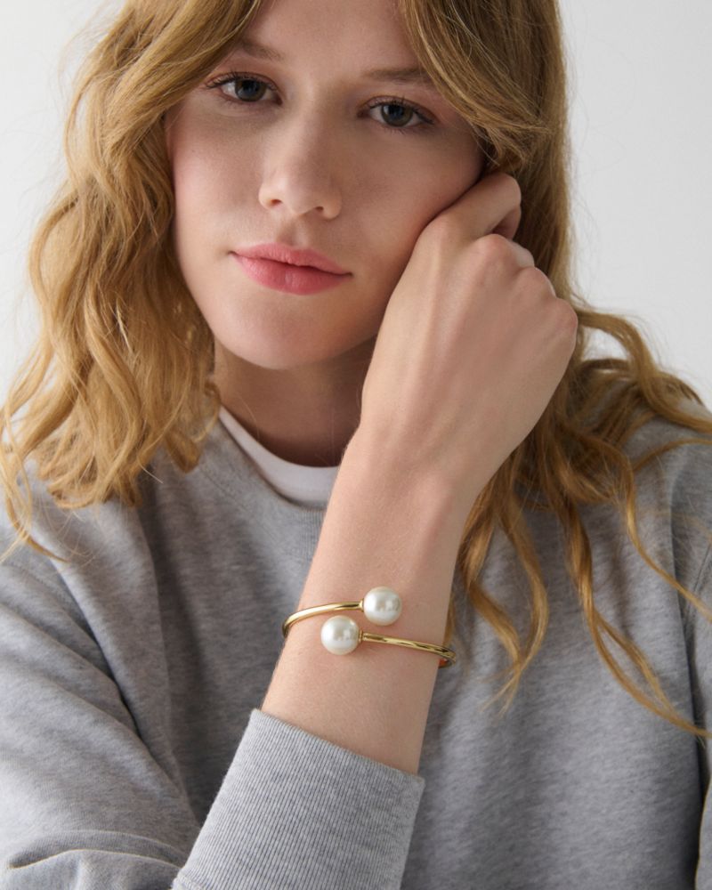 Dot Hinged Cuff
