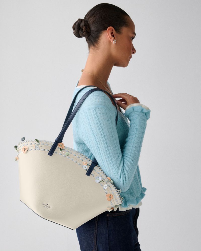 Dahlia Large Tote Bag