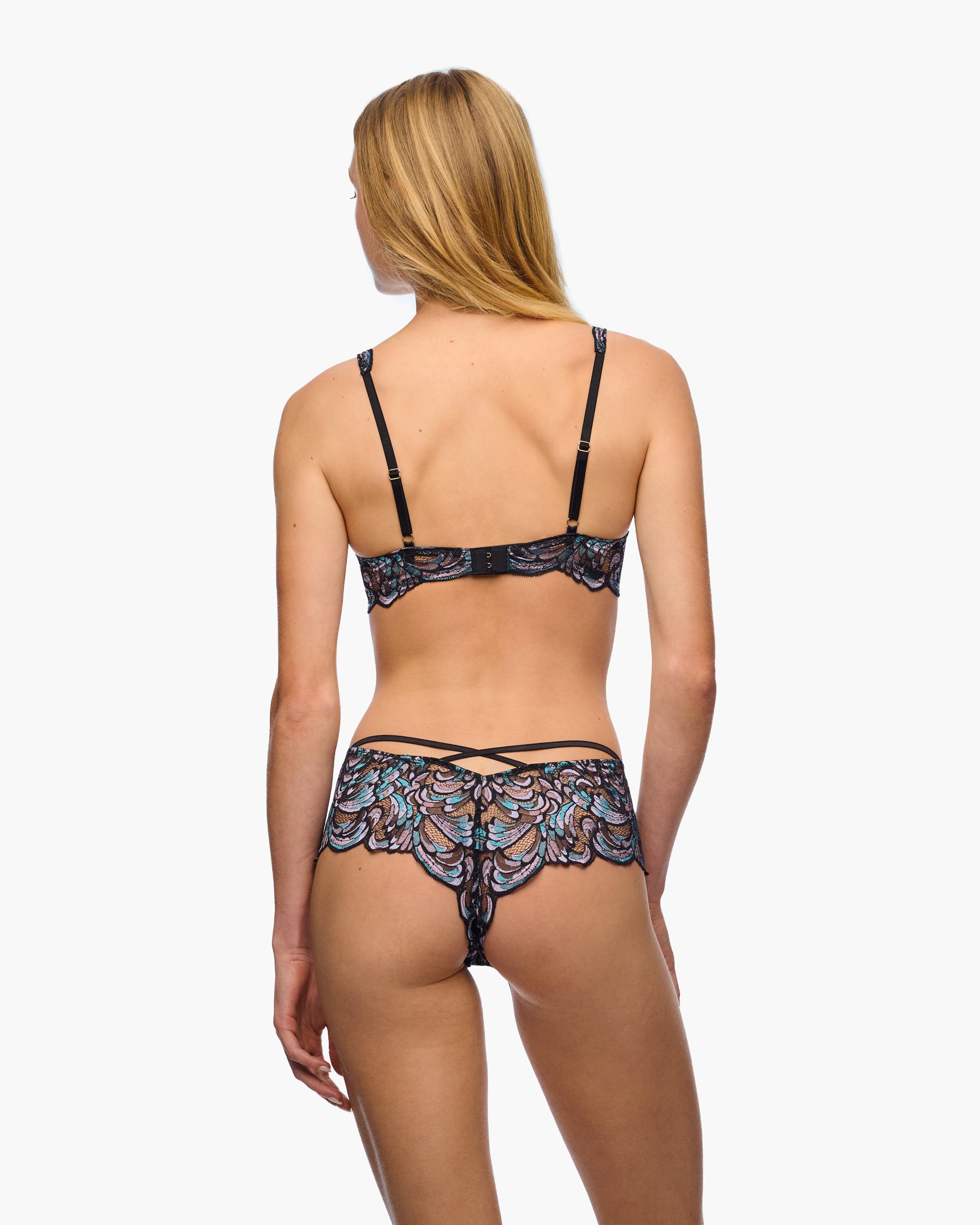 Plunge Bra