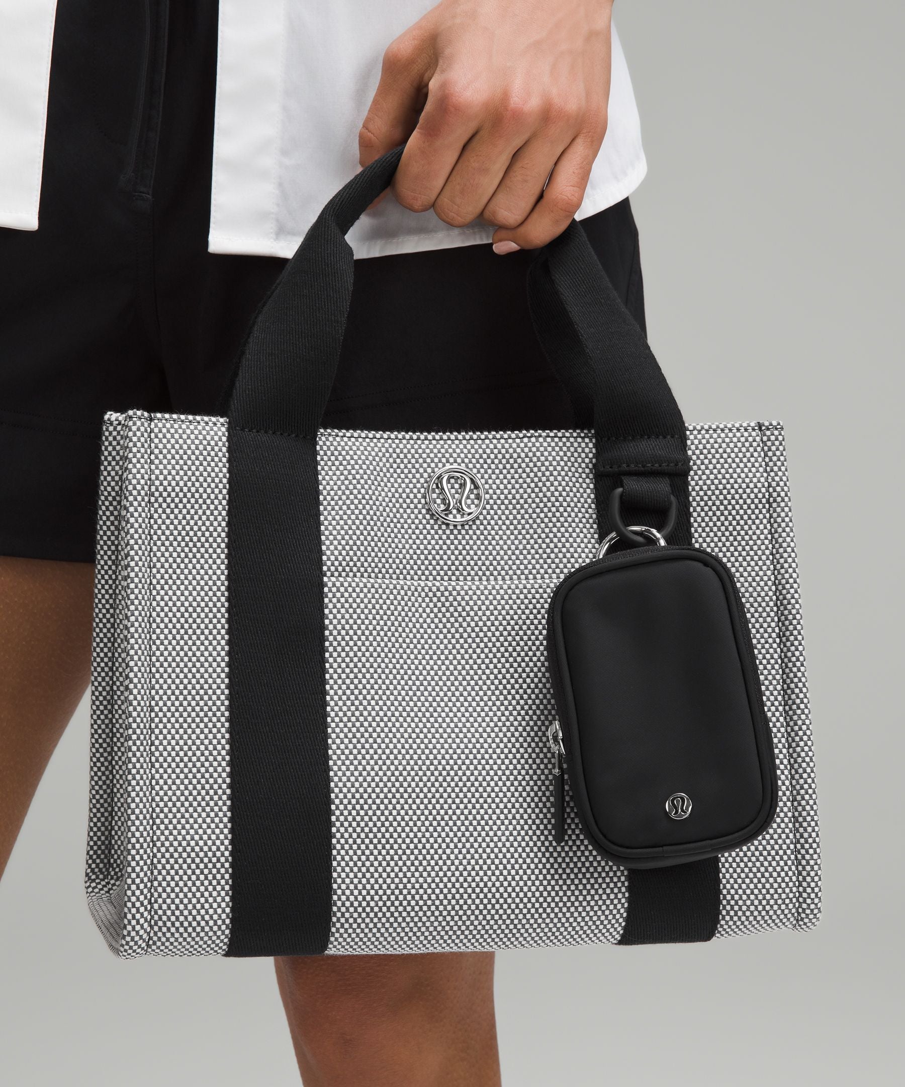 Clippable Nano Pouch