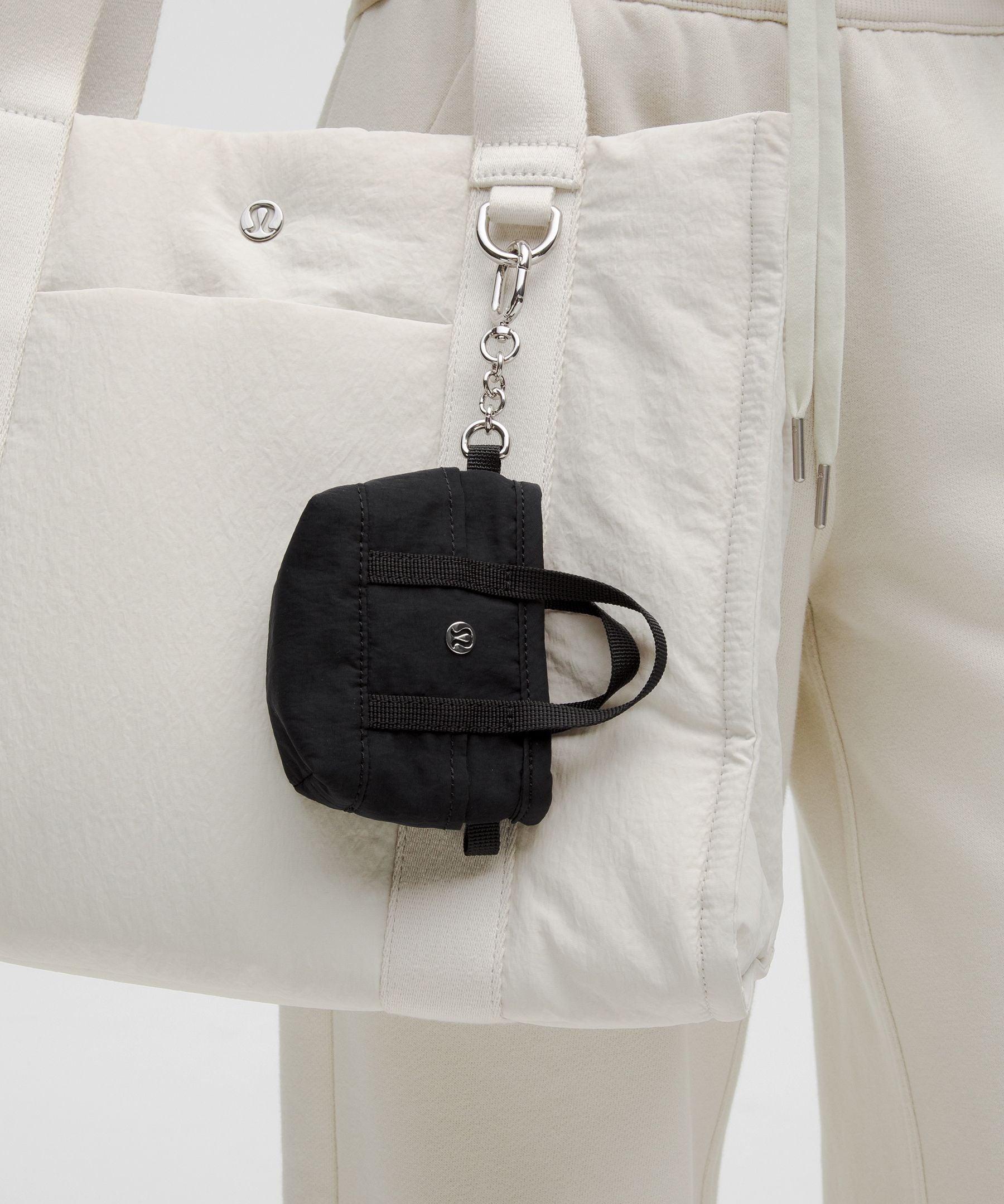 Daily Multi-Pocket Nano Tote Bag