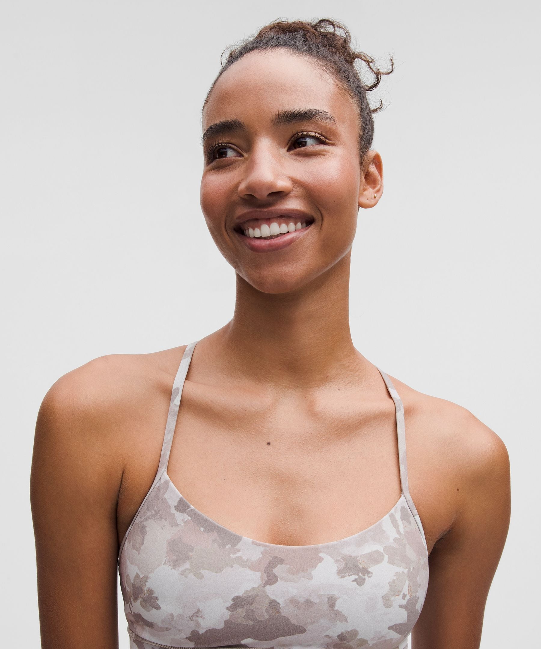 Flow Y Bra Nulu *Light Support, A–C Cups