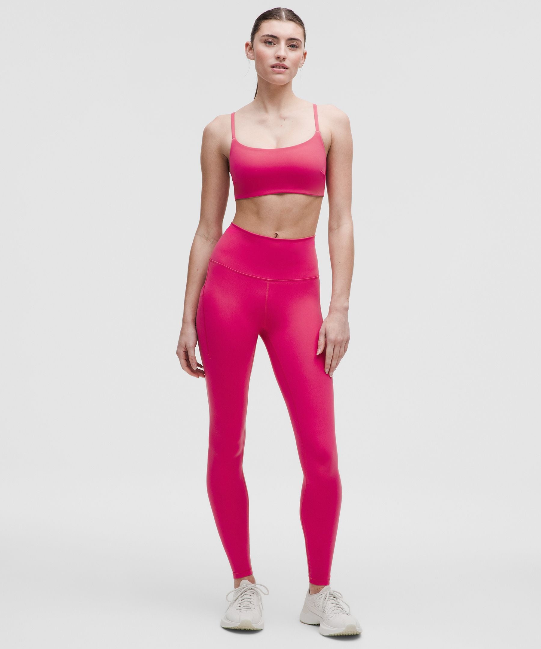 Wunder Train Strappy Racer Bra *Light Support, C/D Cup