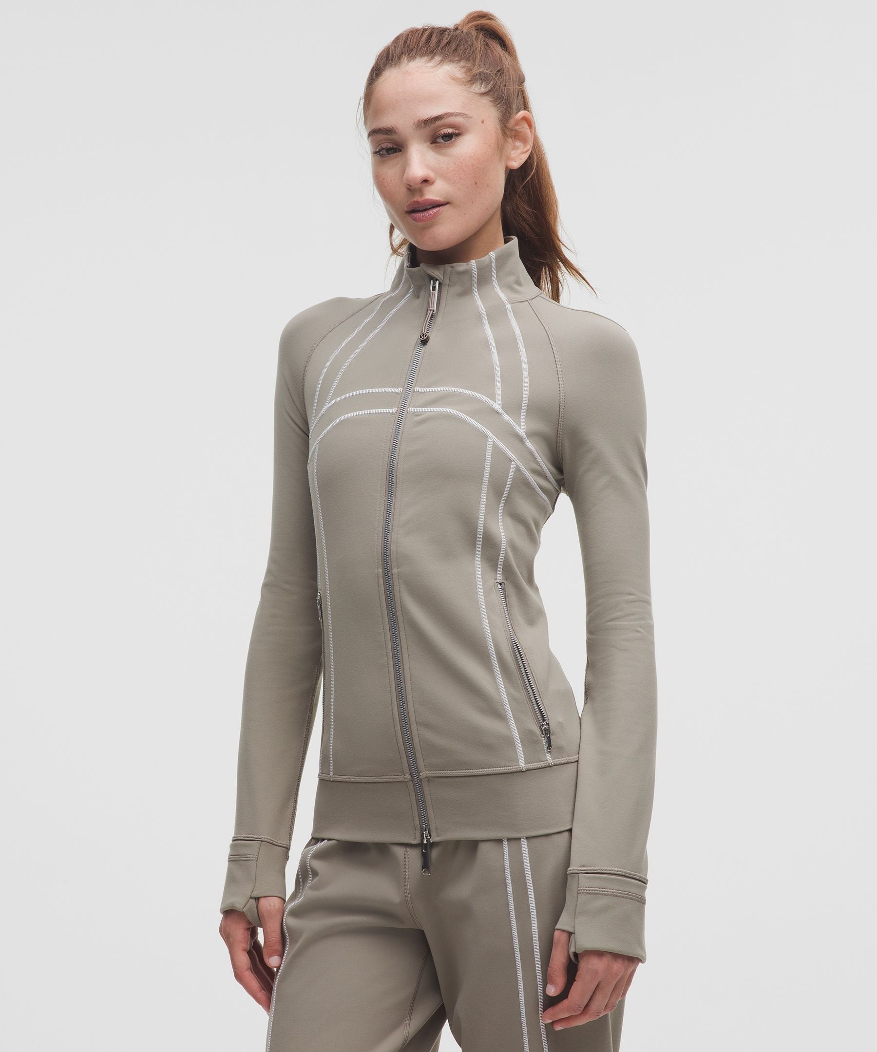 Define Track Jacket *Luon