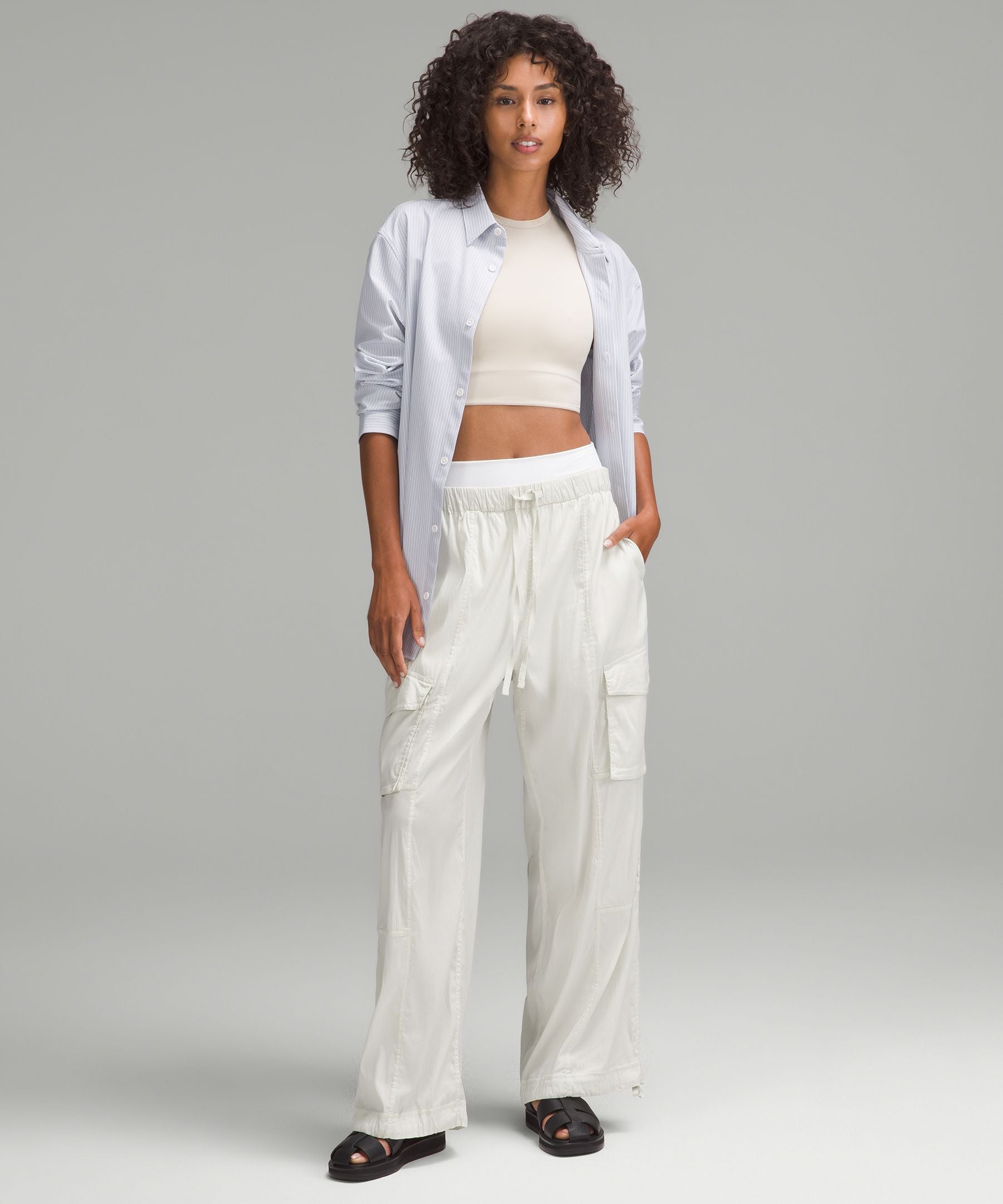 Lightweight Adjustable Mid-Rise Cargo Pant