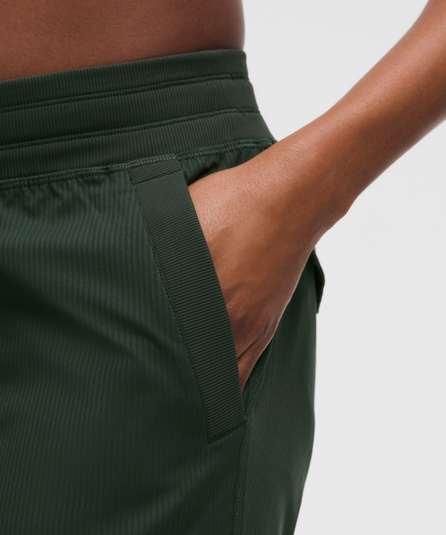 Dance Studio Relaxed-Fit Mid-Rise Cargo Pant
