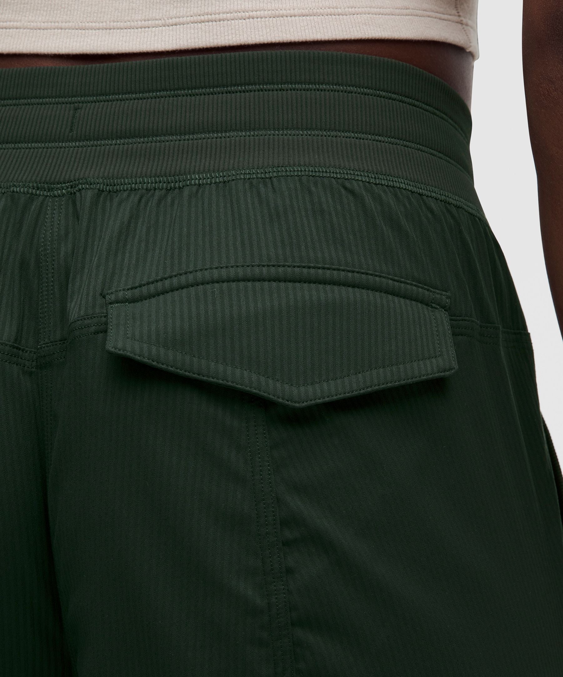 Dance Studio Relaxed-Fit Mid-Rise Cargo Pant