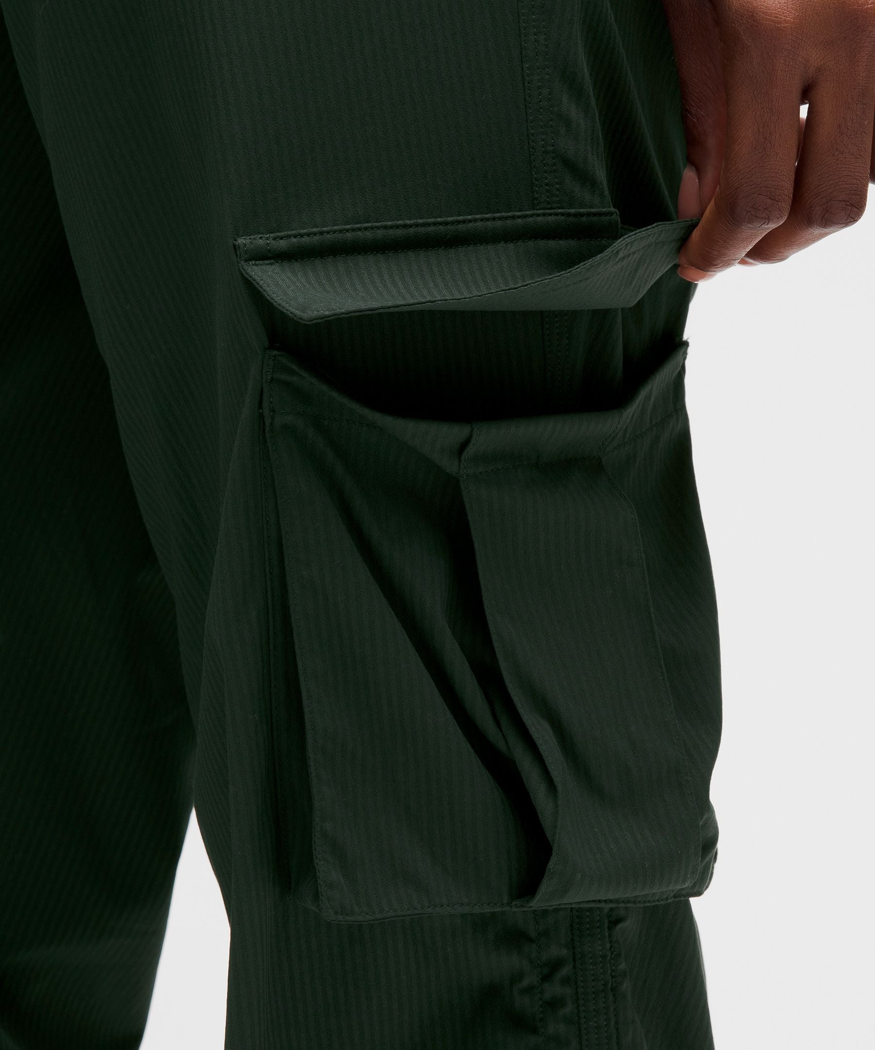 Dance Studio Relaxed-Fit Mid-Rise Cargo Pant
