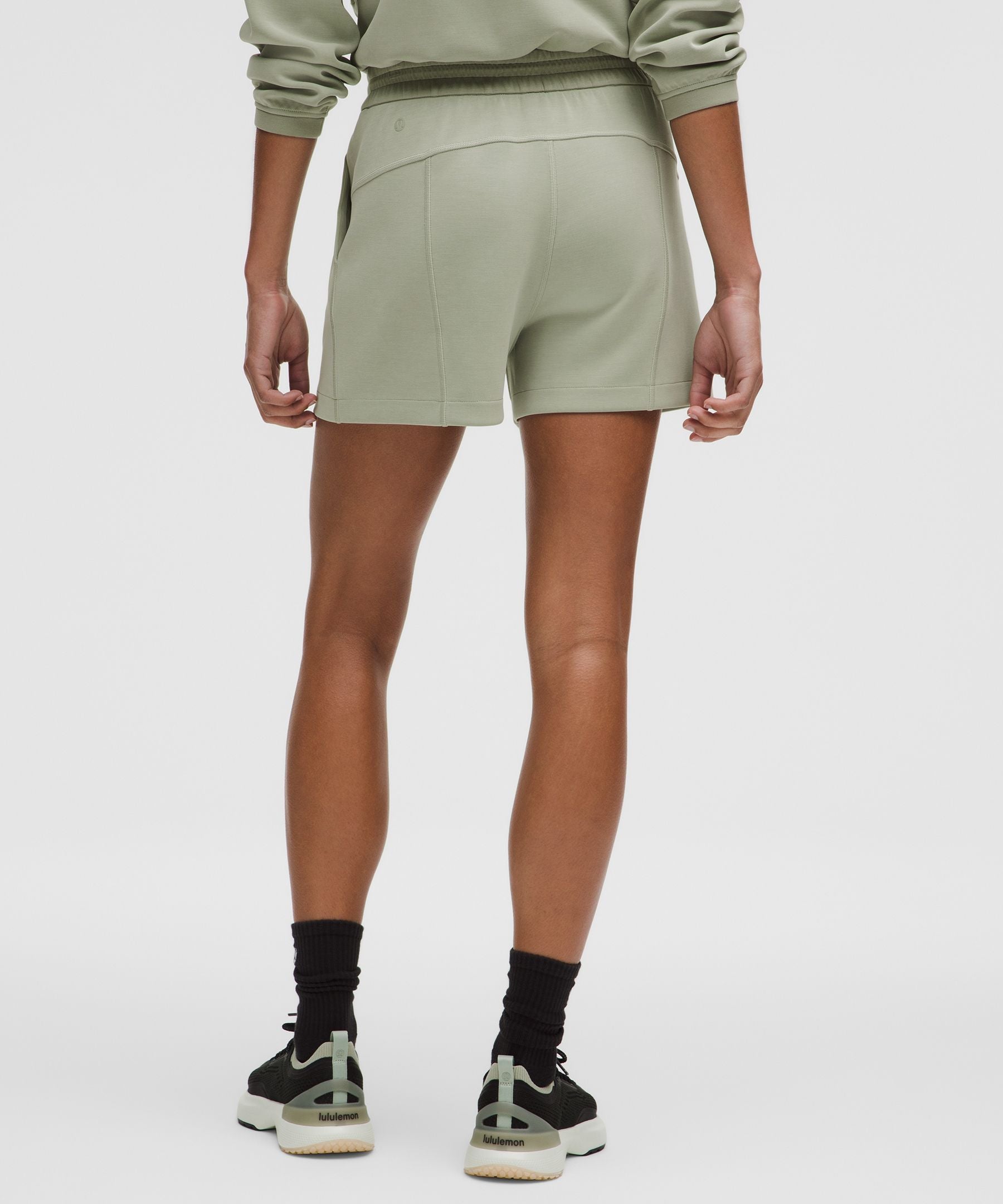 Softstreme High-Rise Short 4"