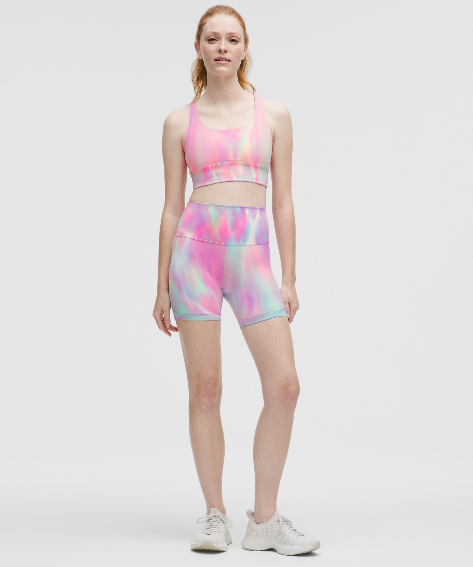 Wunder Train High-Rise Short 6" *Wash