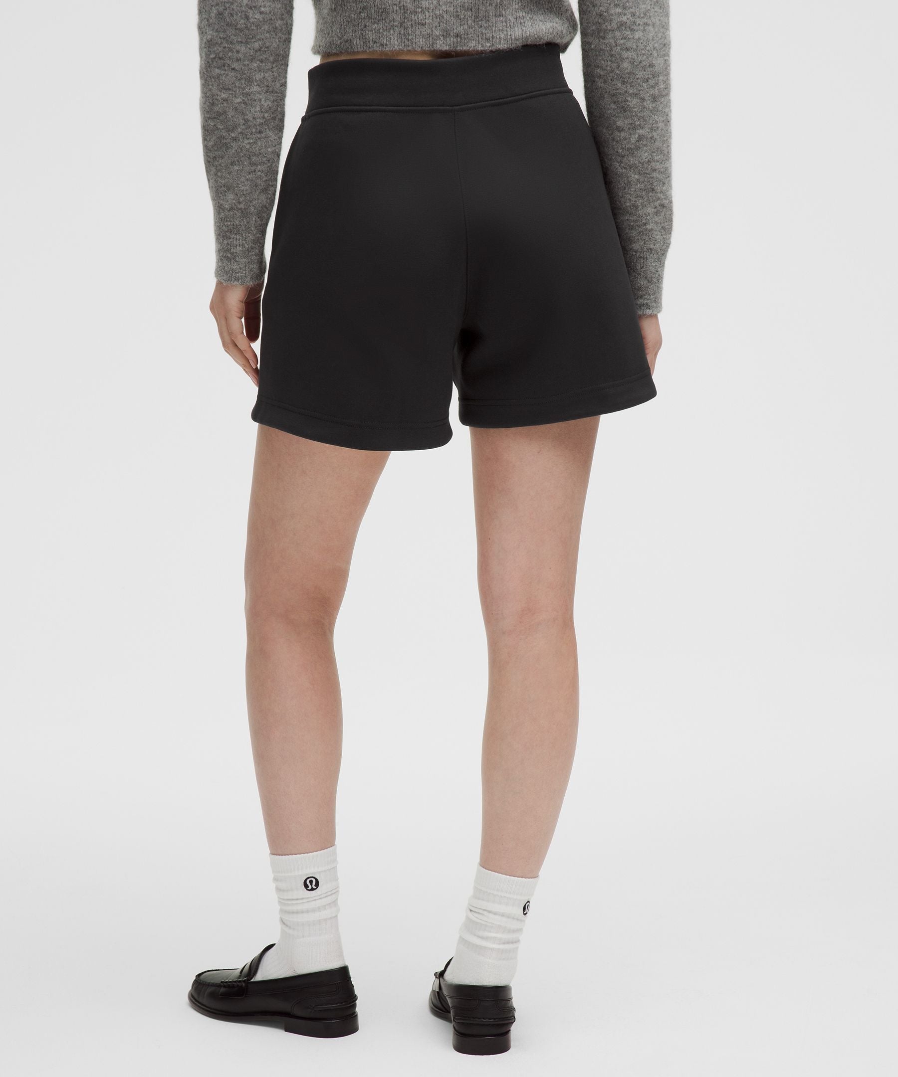 Heavyweight Fleece Sweatshort 5"