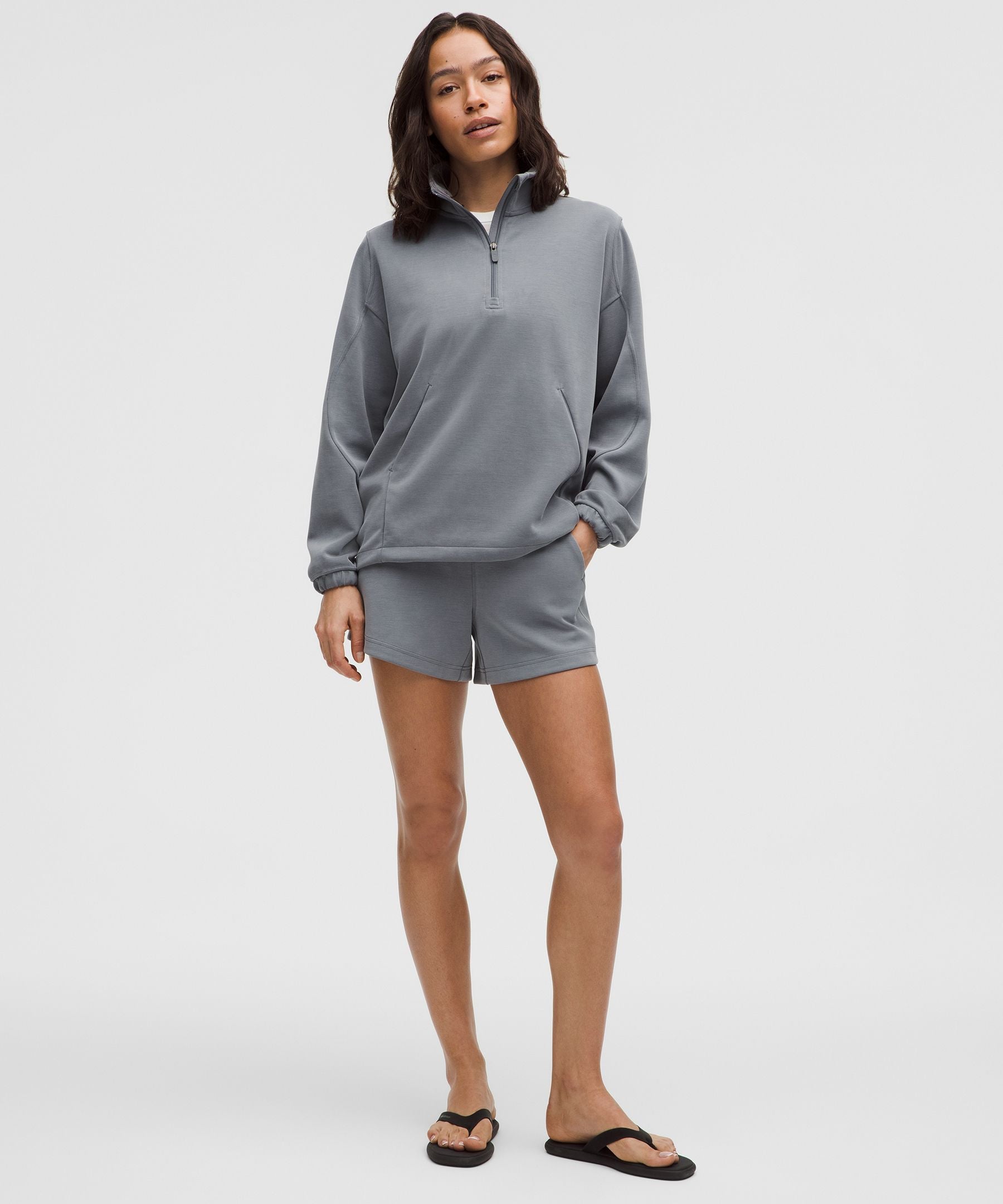 Softstreme Kick-Flare Mid-Rise Short 4"