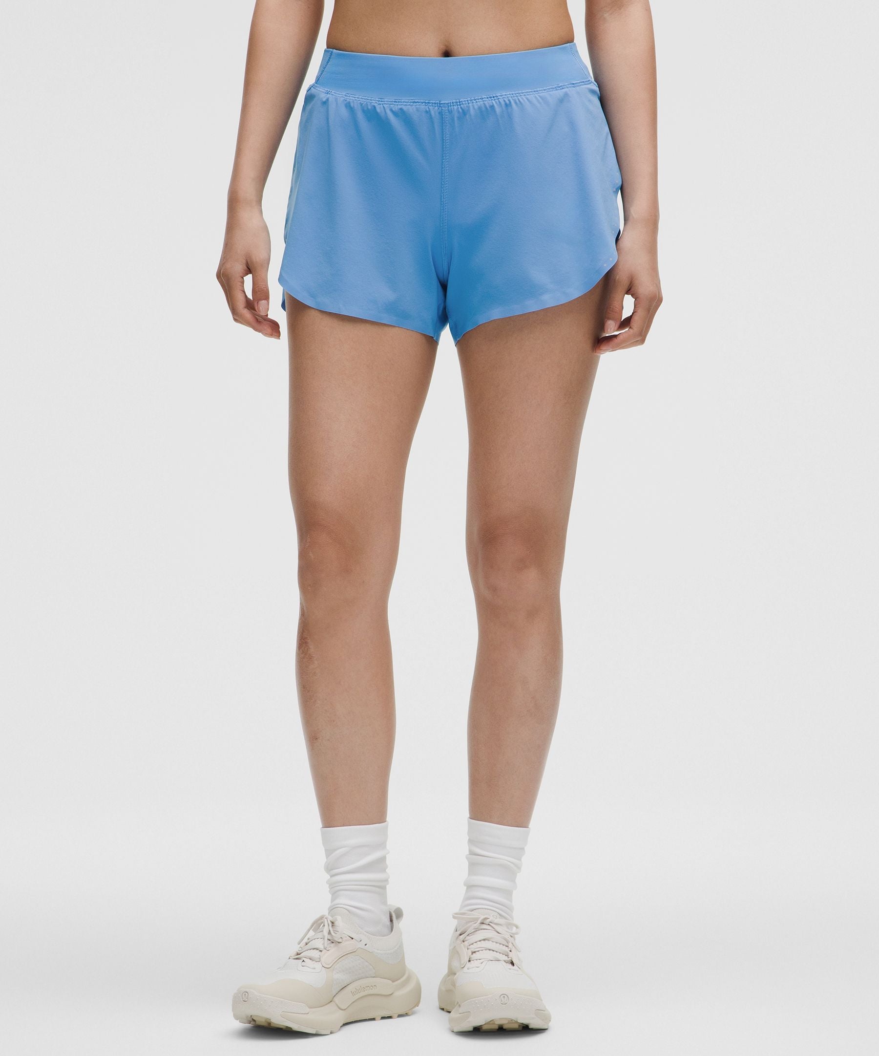 Fast and Free High-Rise Classic-Fit Split Short 3"
