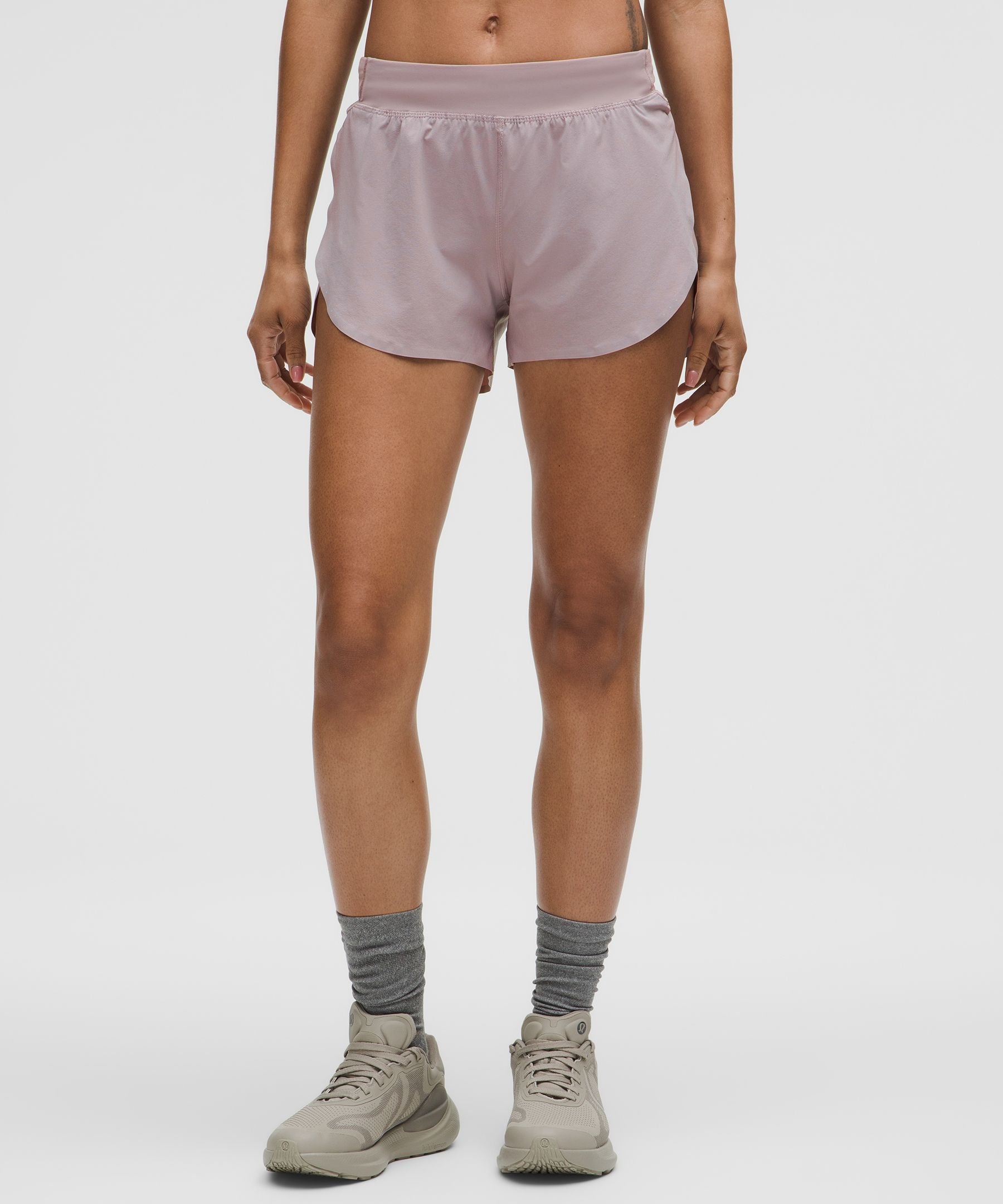 Fast and Free High-Rise Classic-Fit Split Short 3"