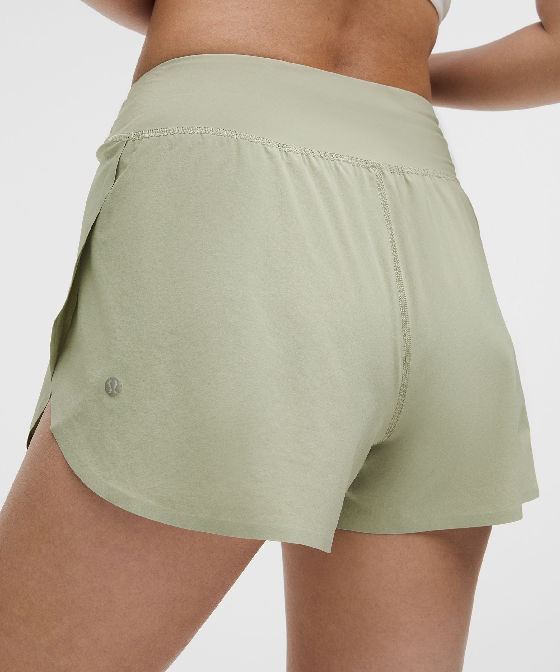 Fast and Free High-Rise Classic-Fit Split Short 3"