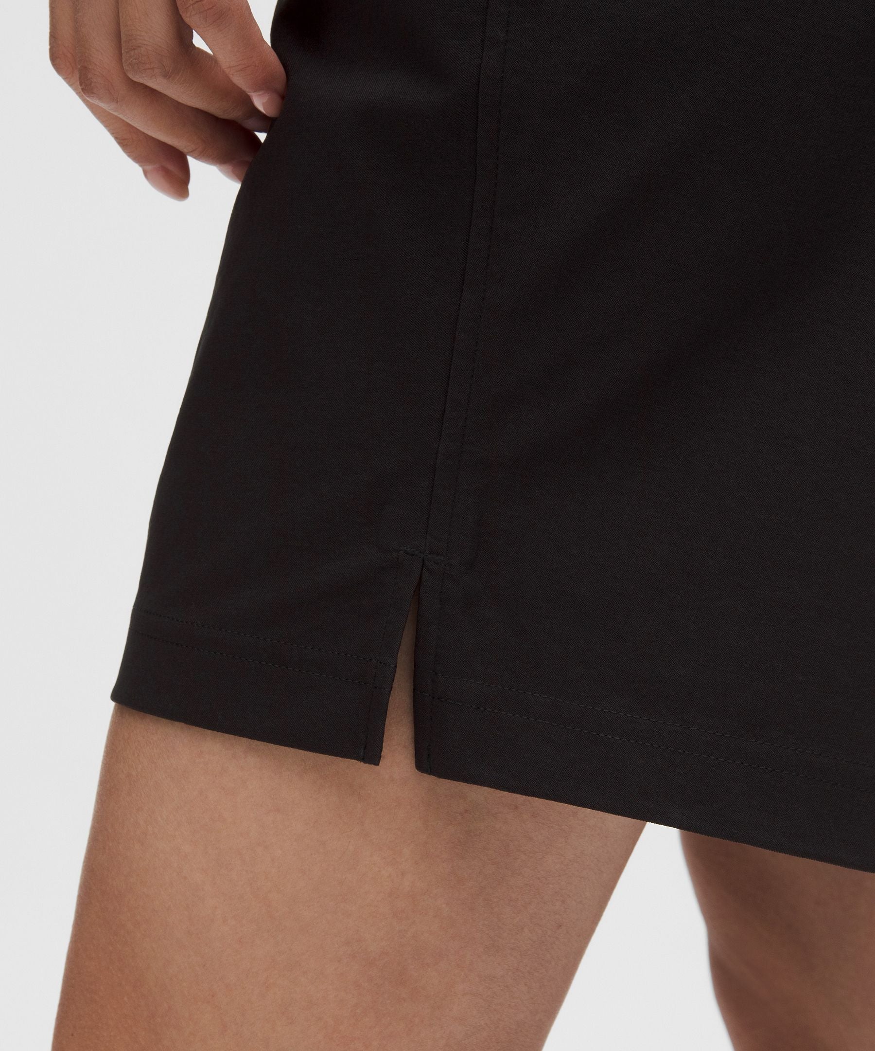 Stretch Twill Bermuda Golf Short 10"