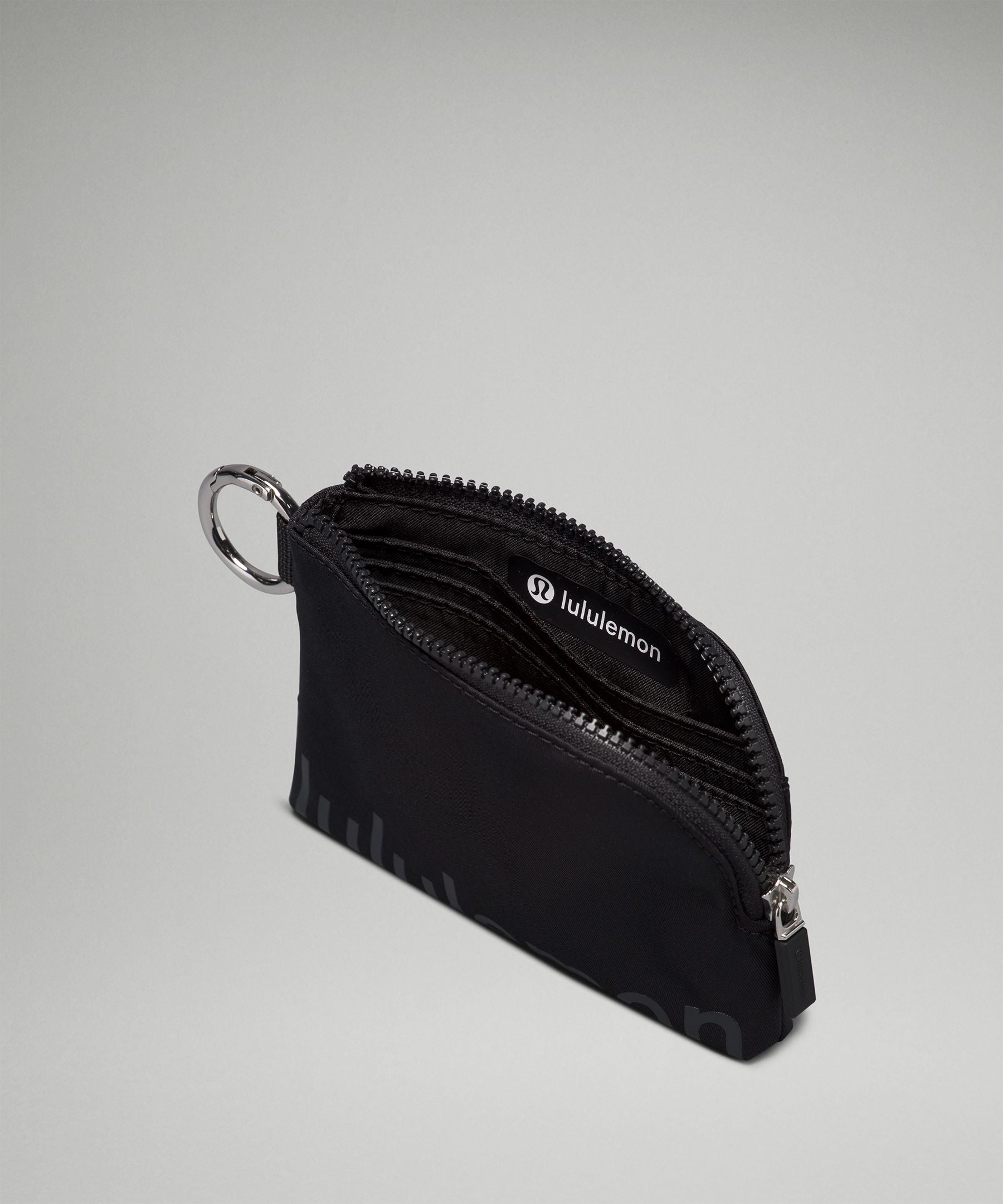 Clippable Card Pouch