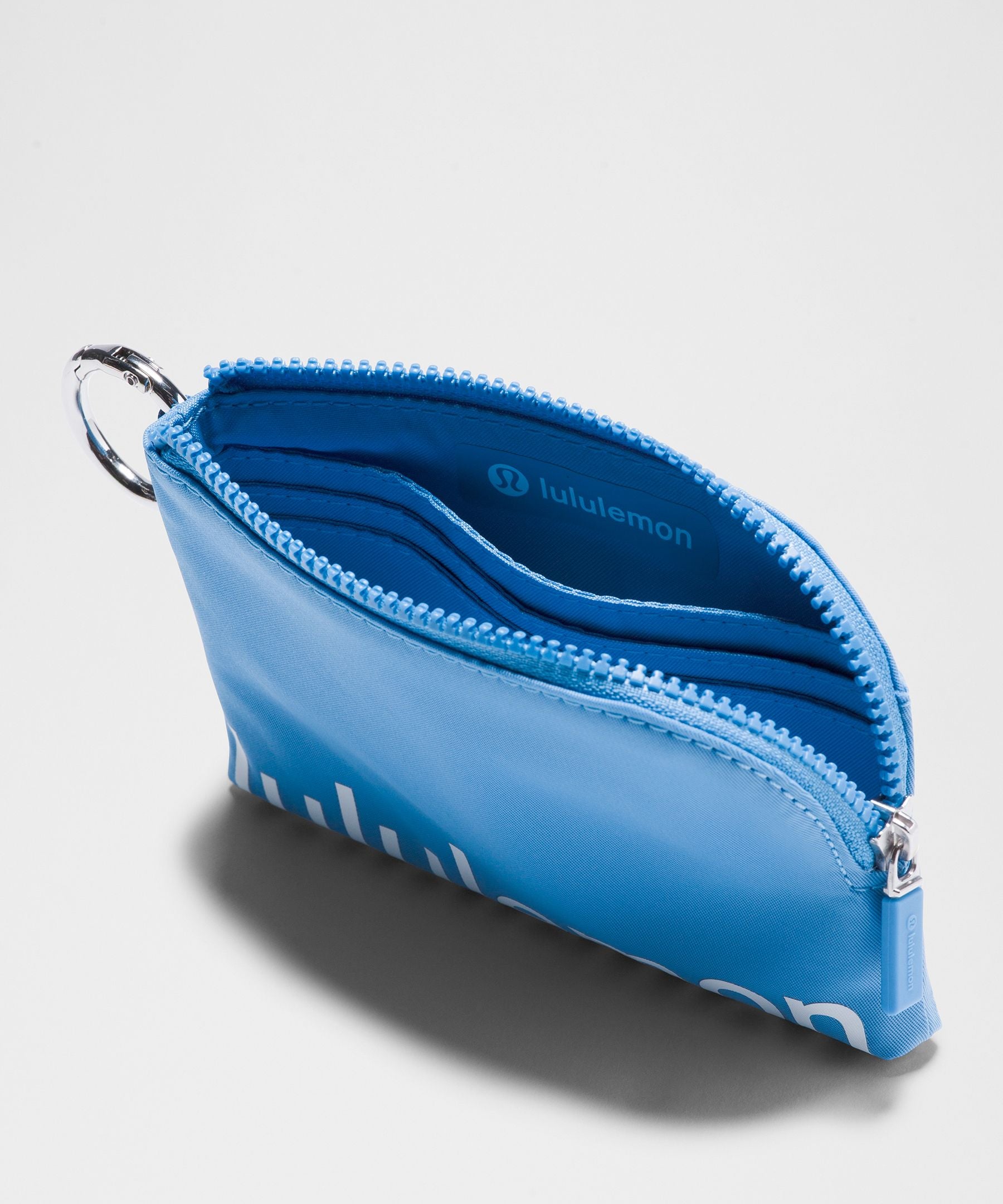 Clippable Card Pouch