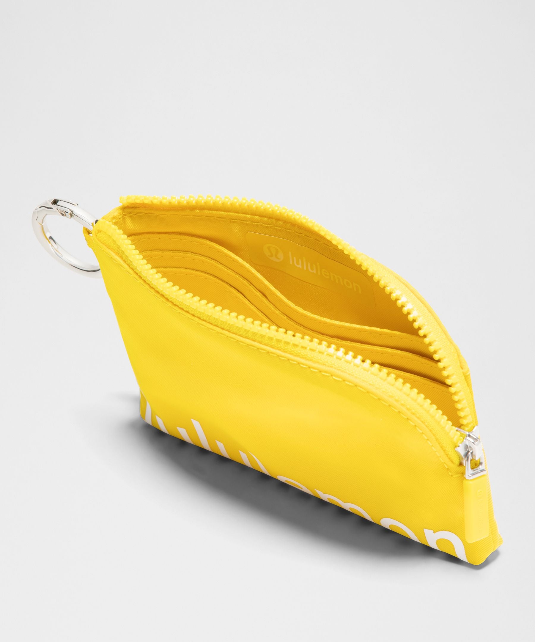 Clippable Card Pouch