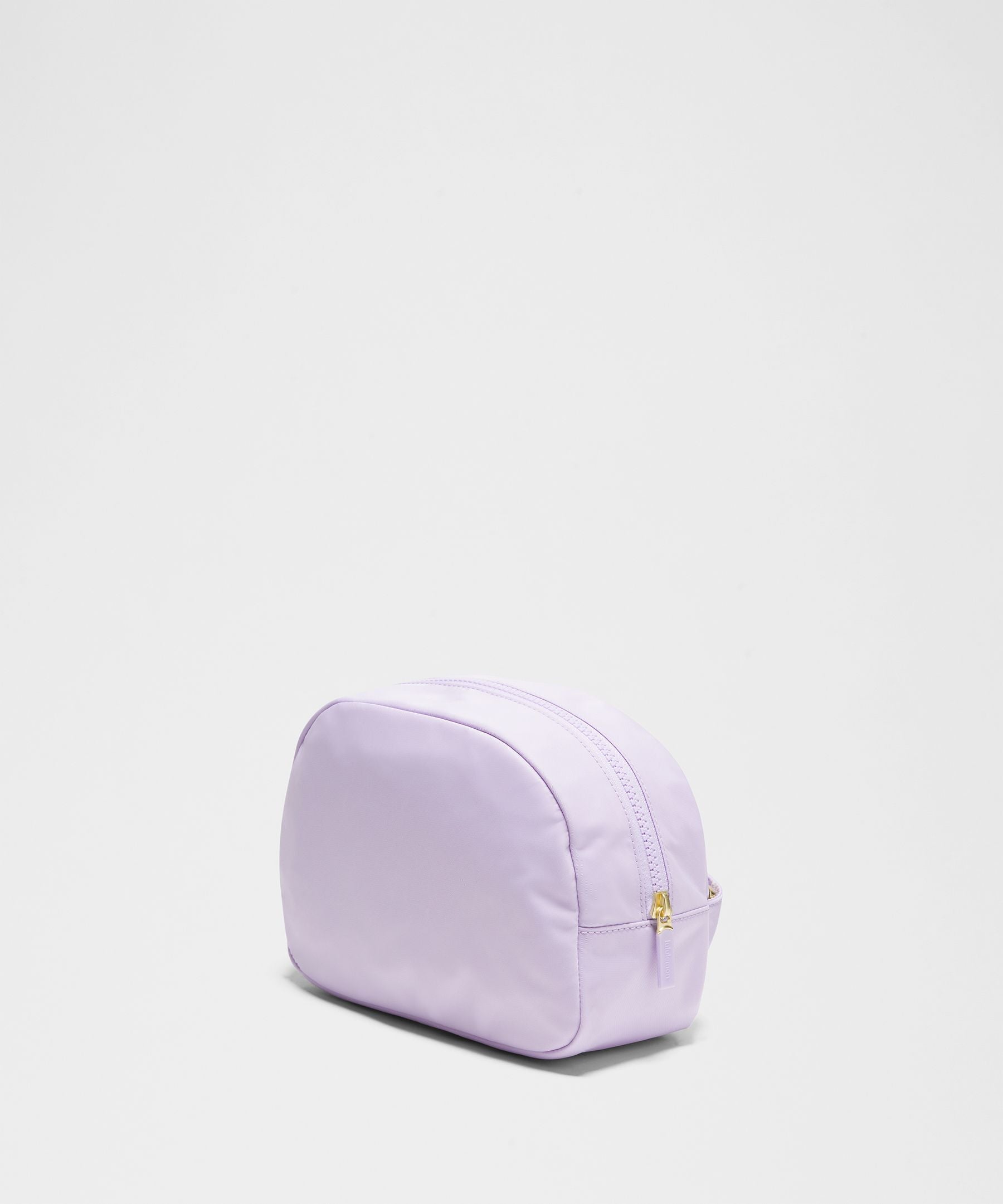 City Essentials Pouch 4L