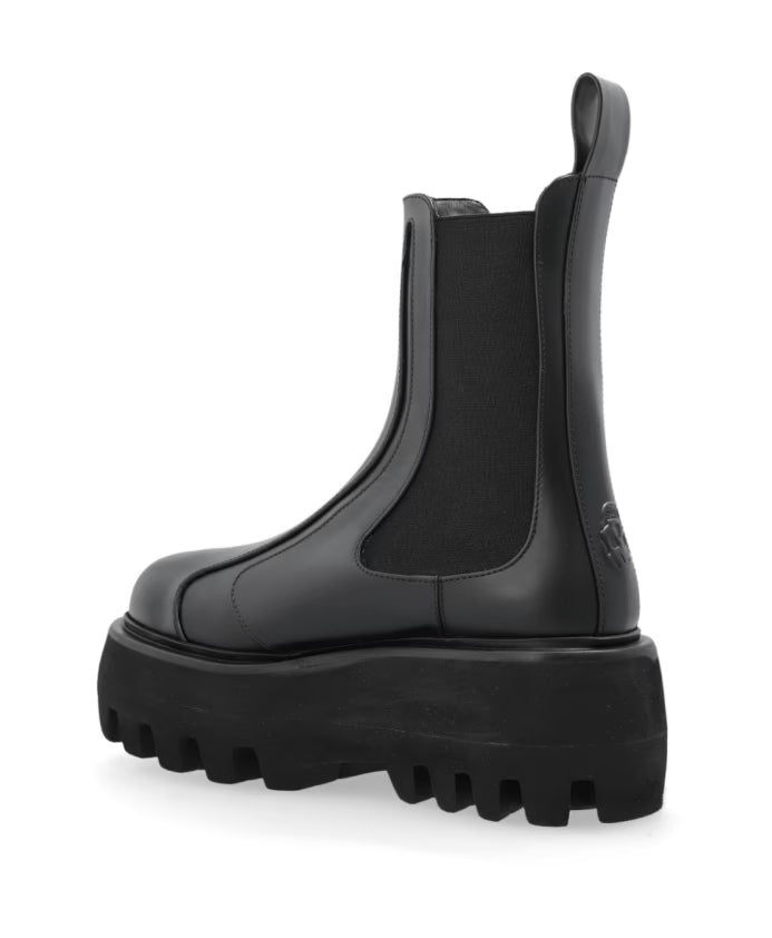 Black Boots